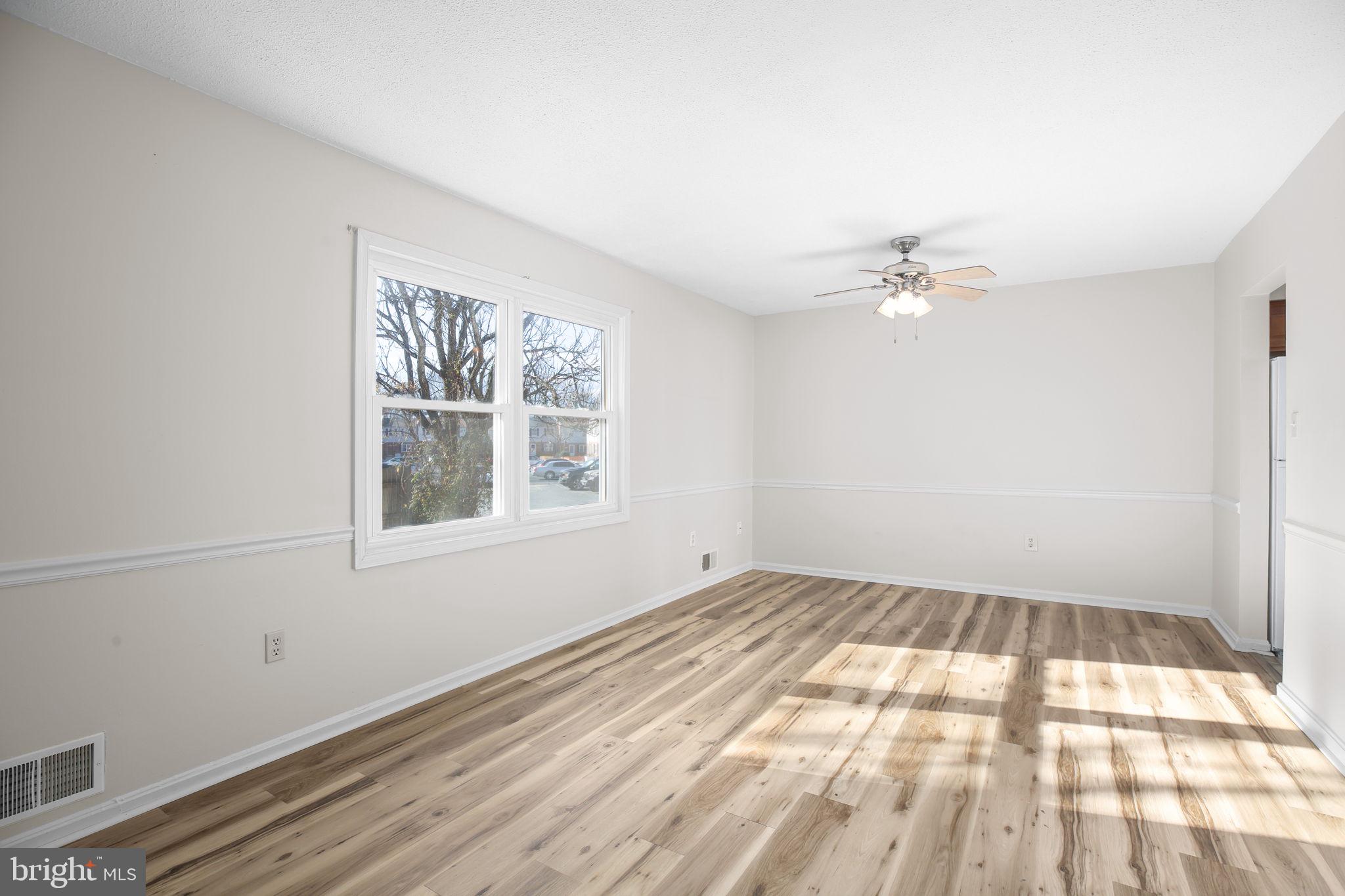 STAFFORDBOROUGH TOWNHOUSES - Residential