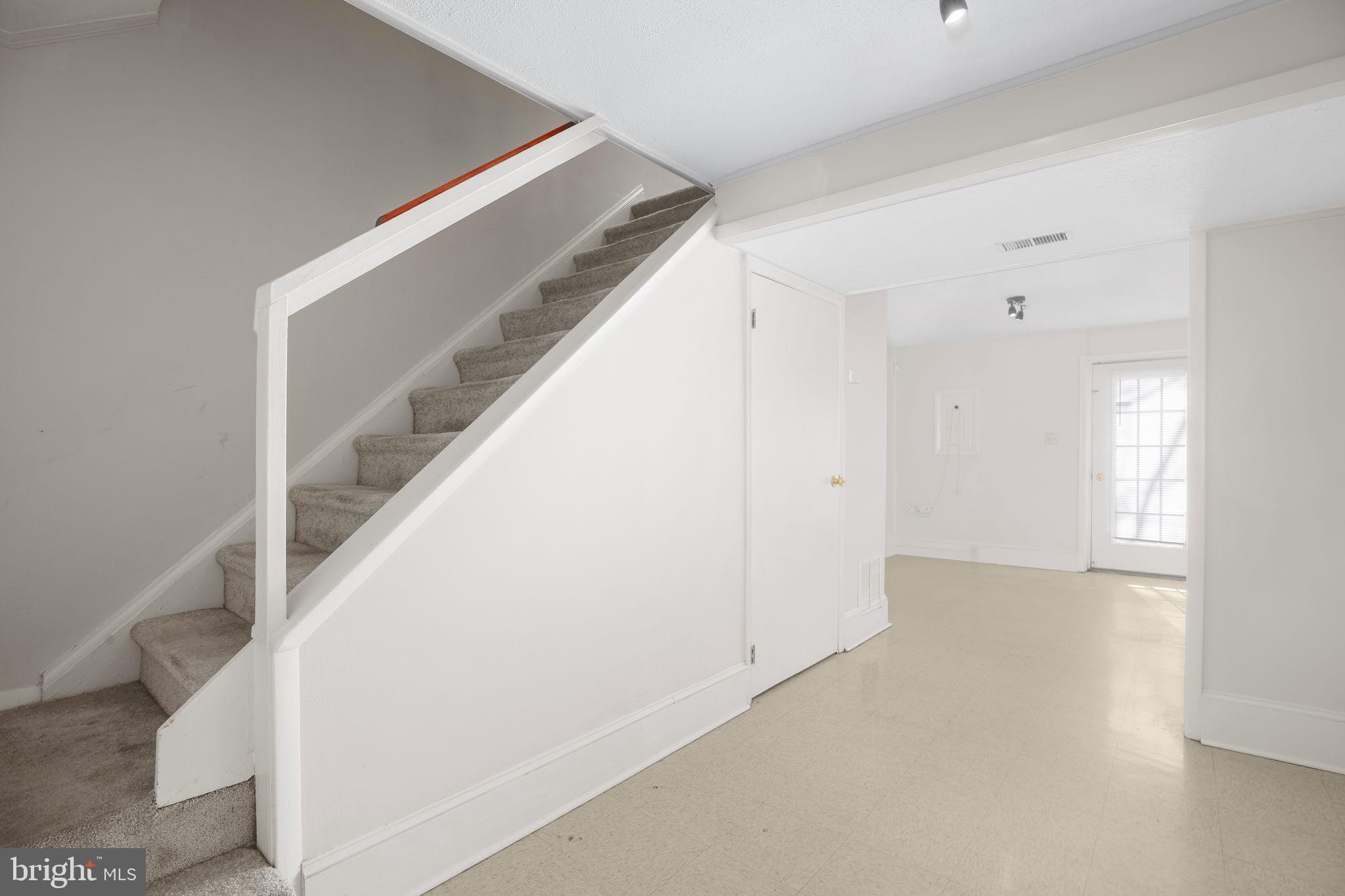 STAFFORDBOROUGH TOWNHOUSES - Residential