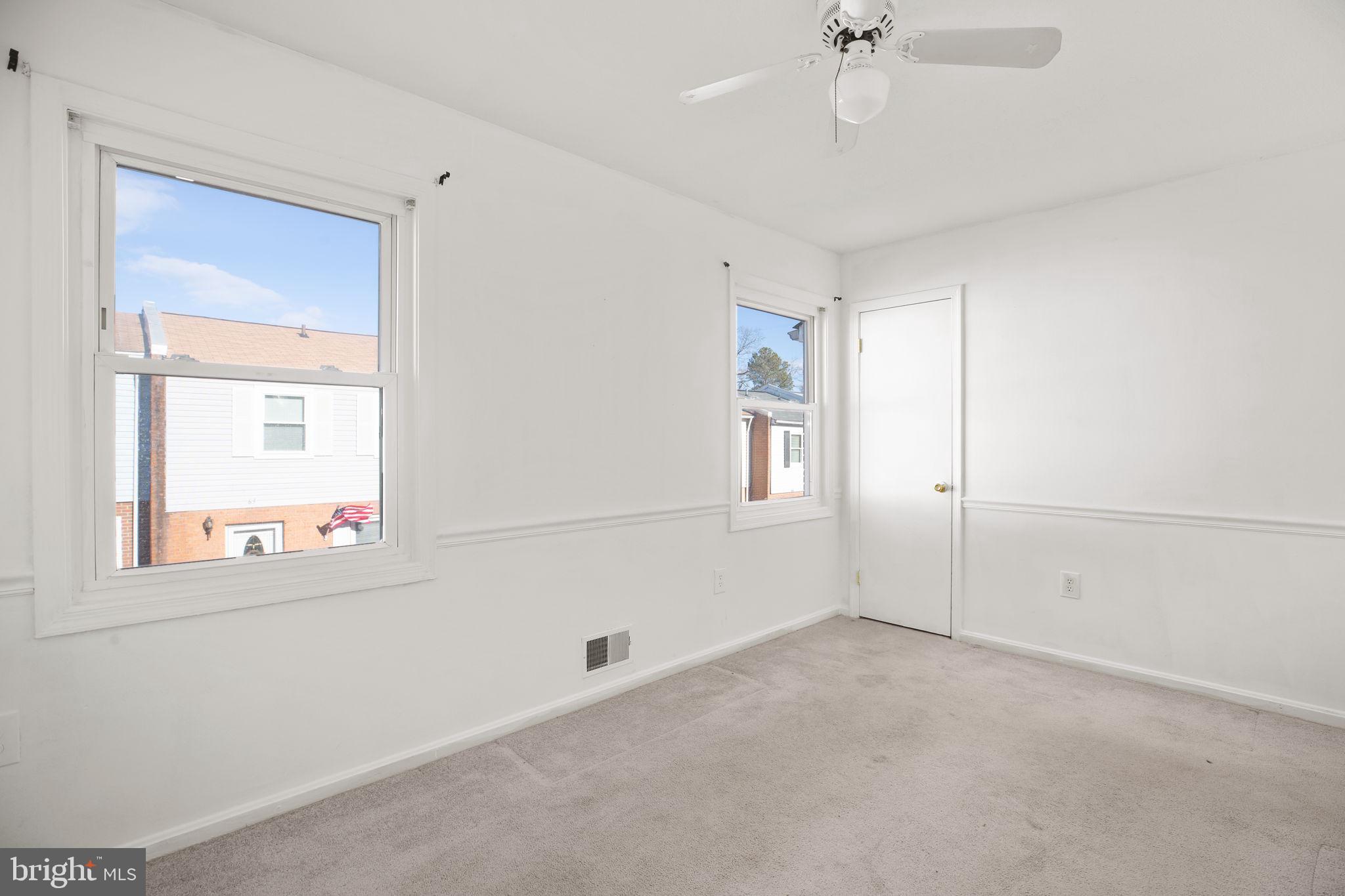 STAFFORDBOROUGH TOWNHOUSES - Residential