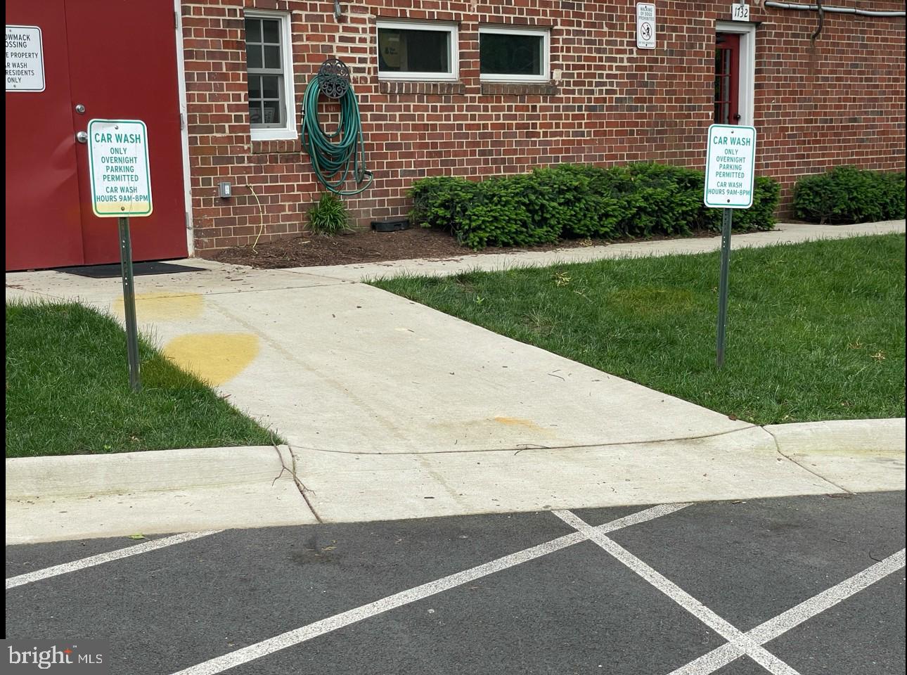 POTOWMACK CROSSING - Residential