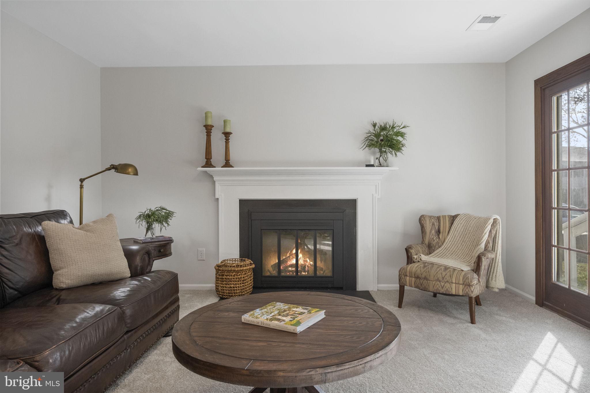 COUNTRYSIDE - Residential