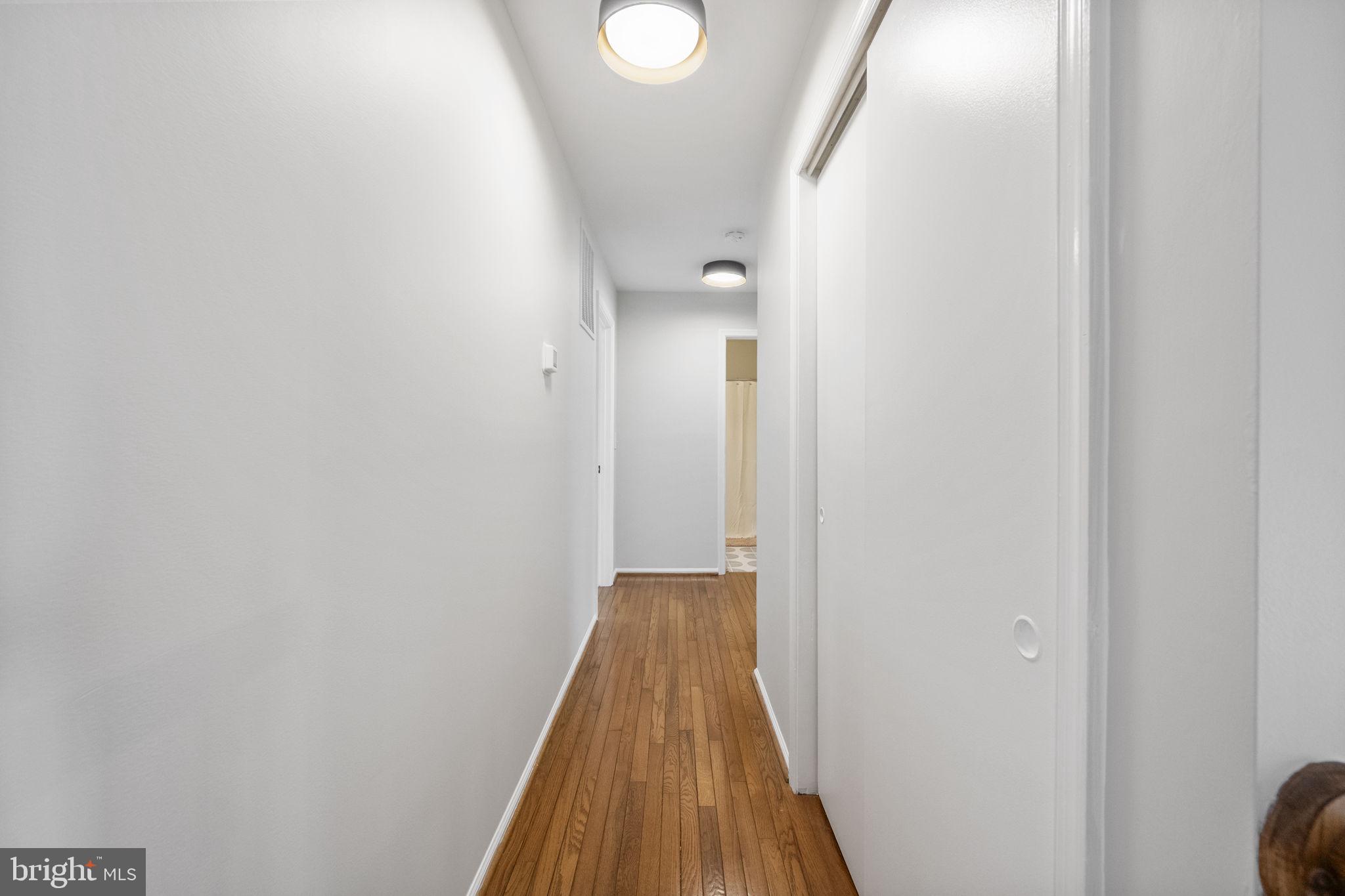 COUNTRYSIDE - Residential