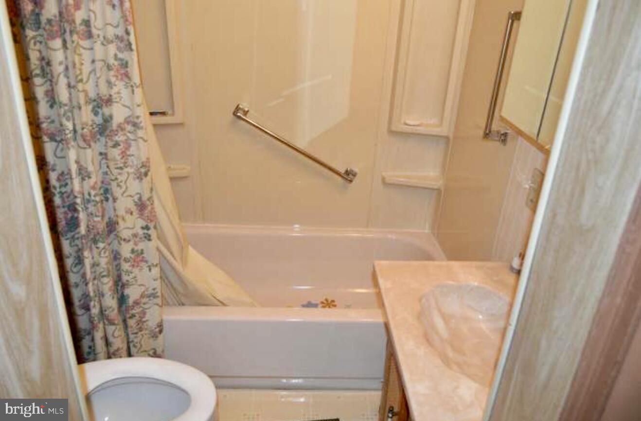 SOUTH END - Residential