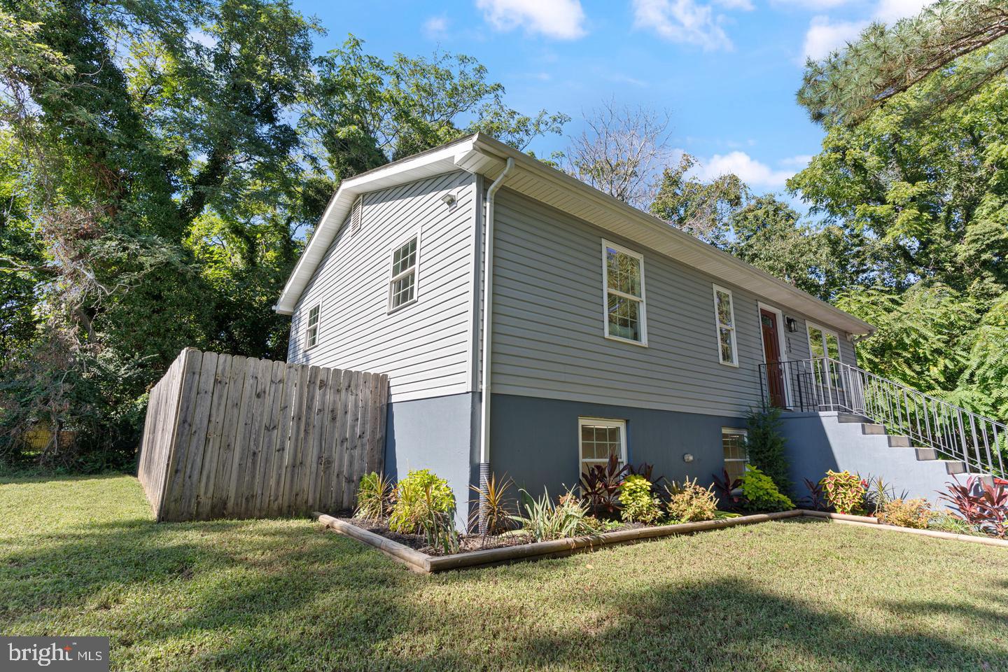 426 SEAGULL LANE
