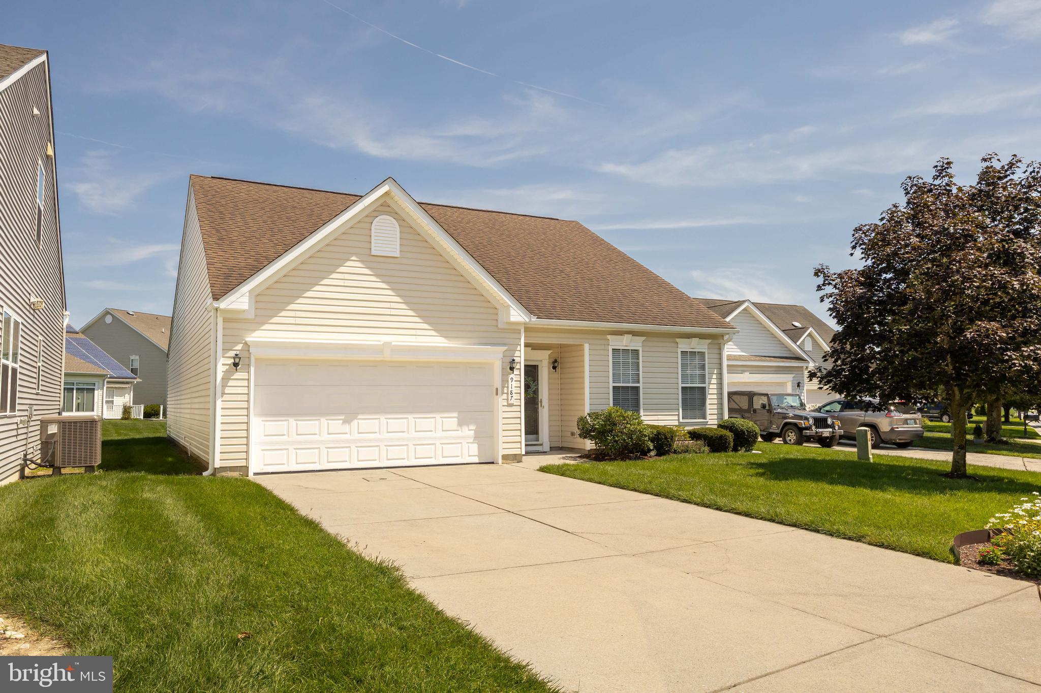 9187 CLUBHOUSE DRIVE
