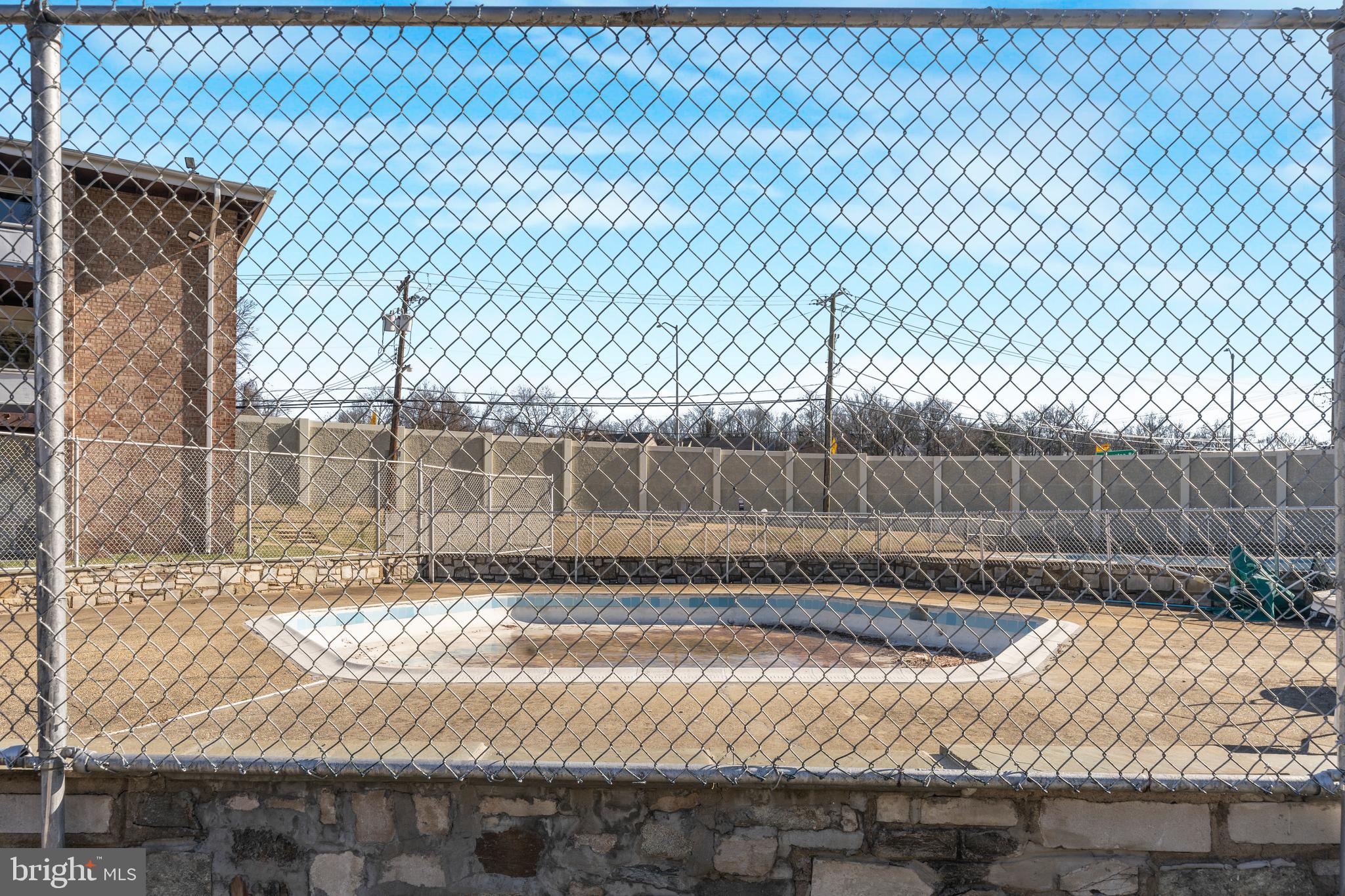 WILSON BRIDGE CONDOS - Residential