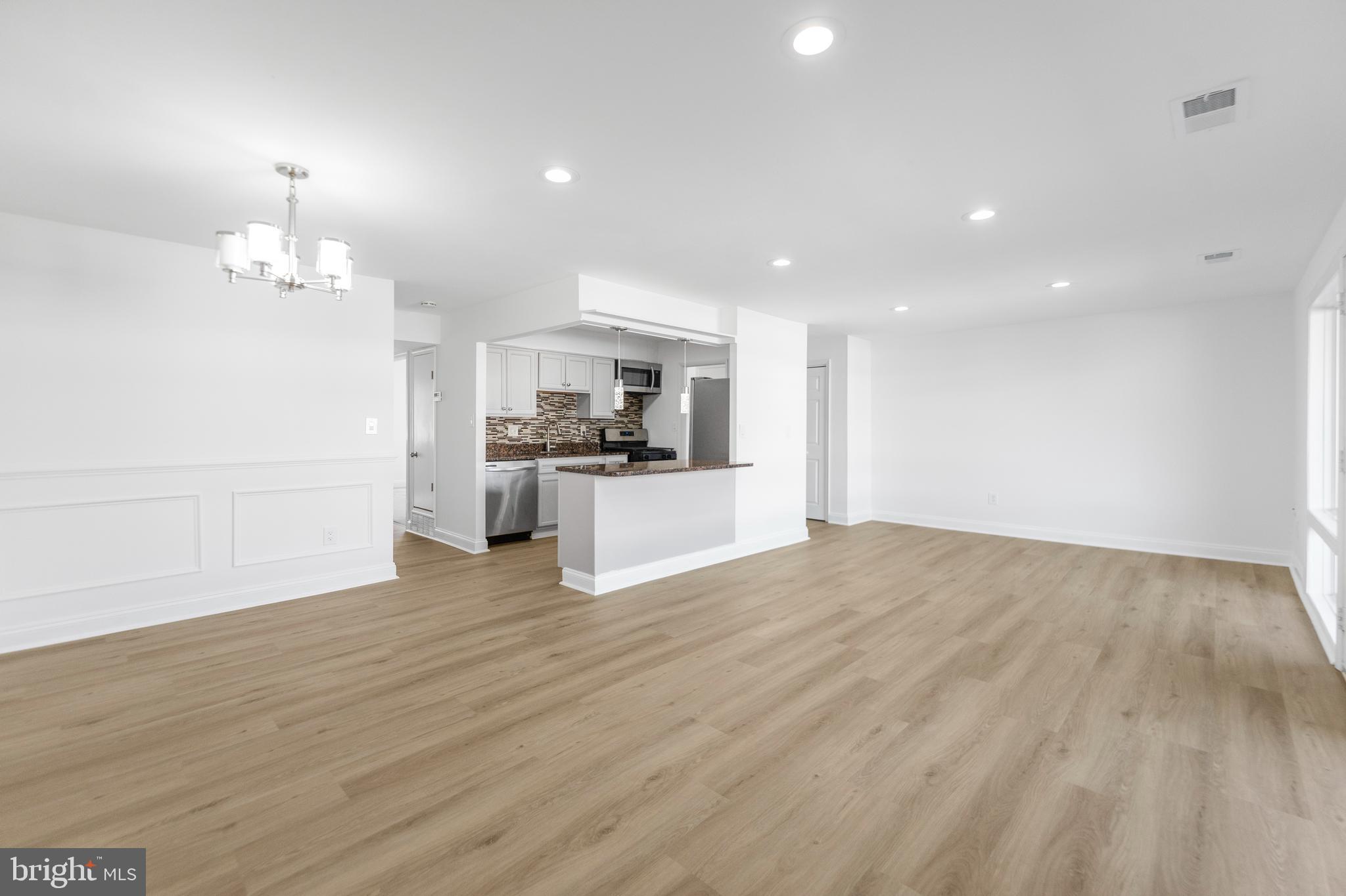 WILSON BRIDGE CONDOS - Residential