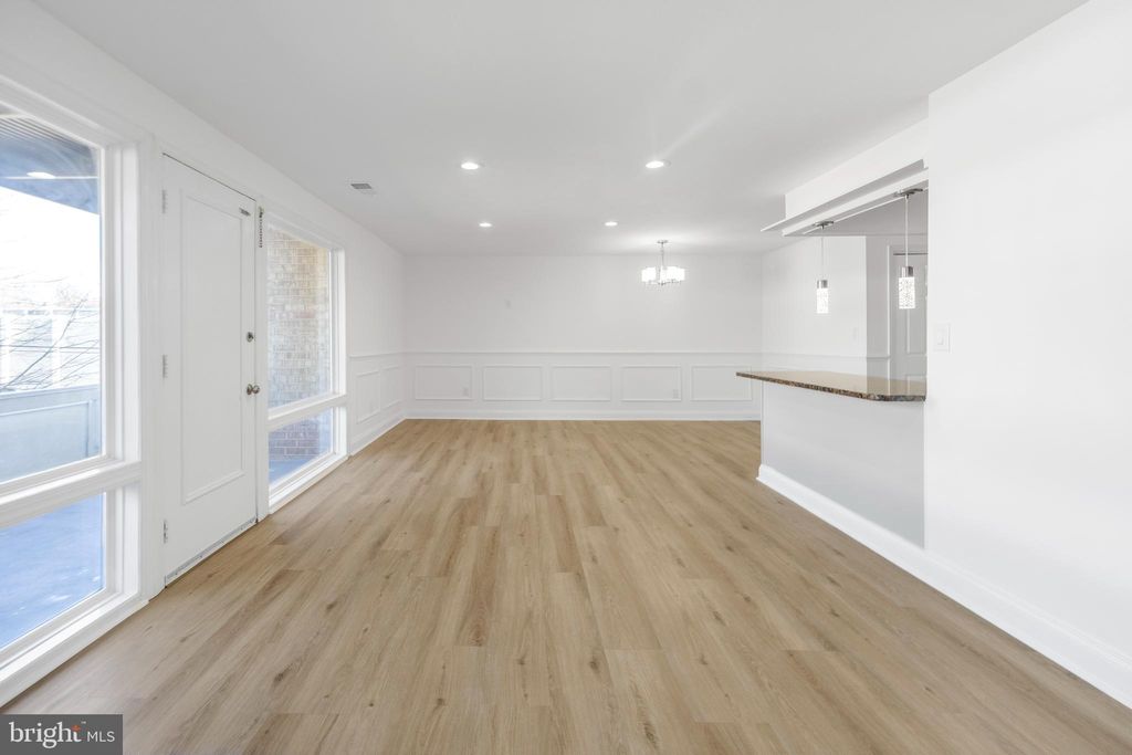 Photo of 522 Wilson Bridge Drive #C2, OXON HILL, MD 20745 (MLS # MDPG2189448)