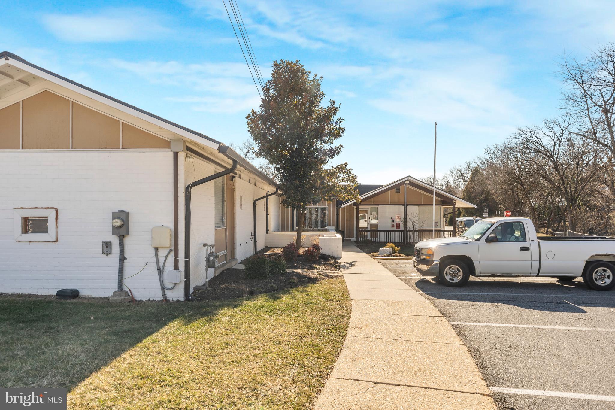 WILSON BRIDGE CONDOS - Residential