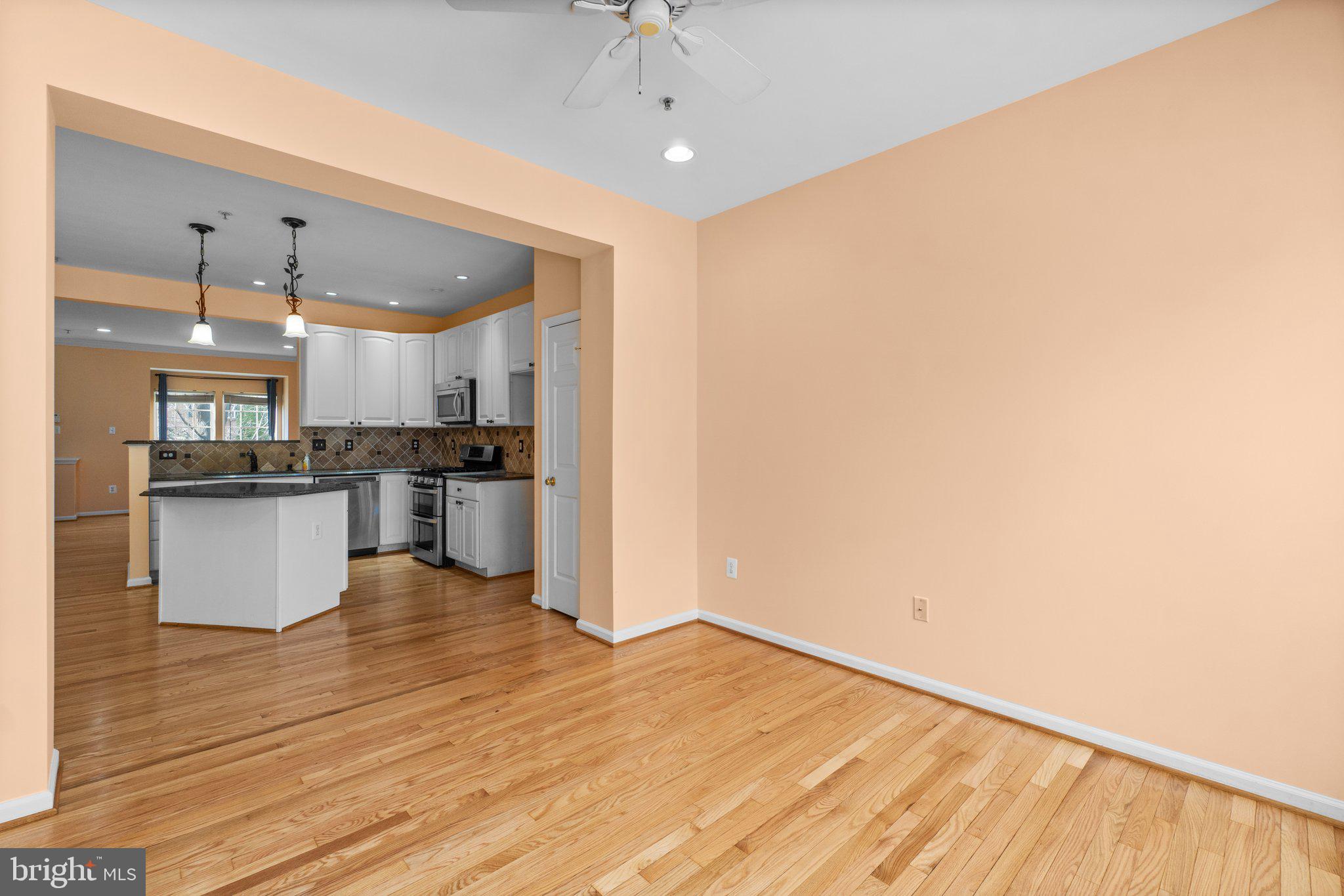 WAVERLY WOODS - Residential Lease