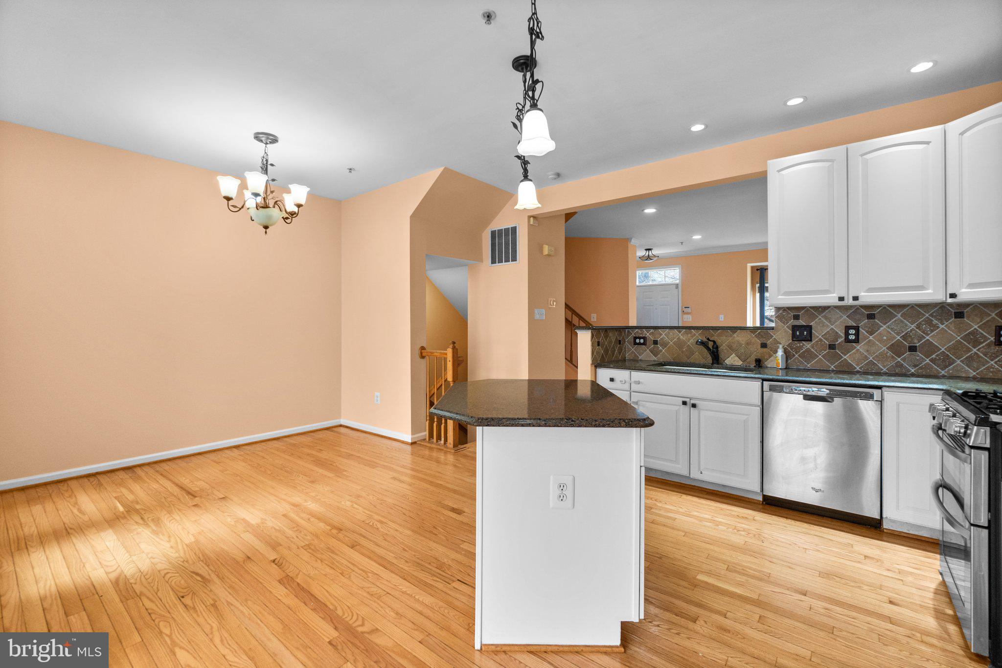 WAVERLY WOODS - Residential Lease