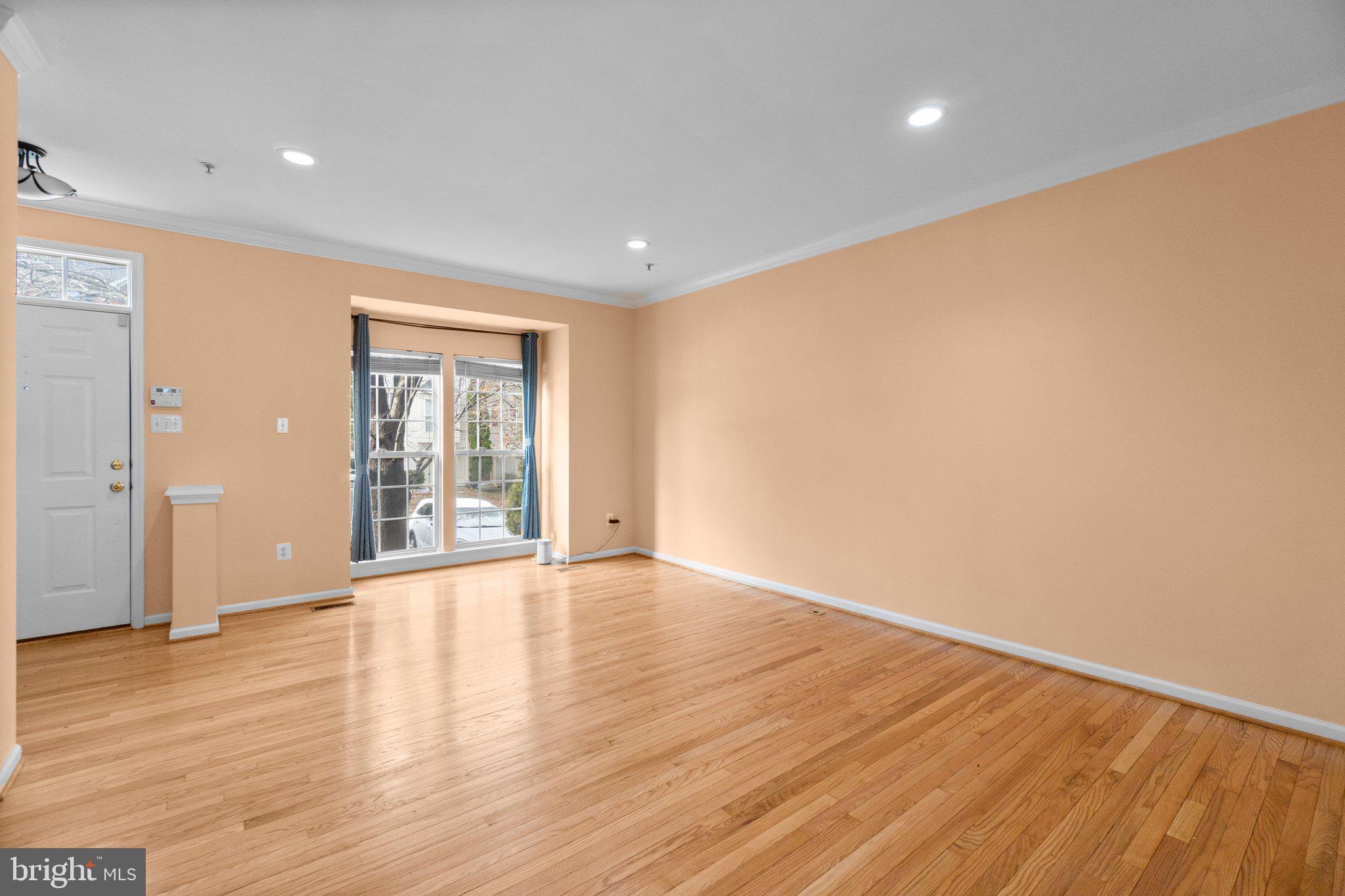 WAVERLY WOODS - Residential Lease