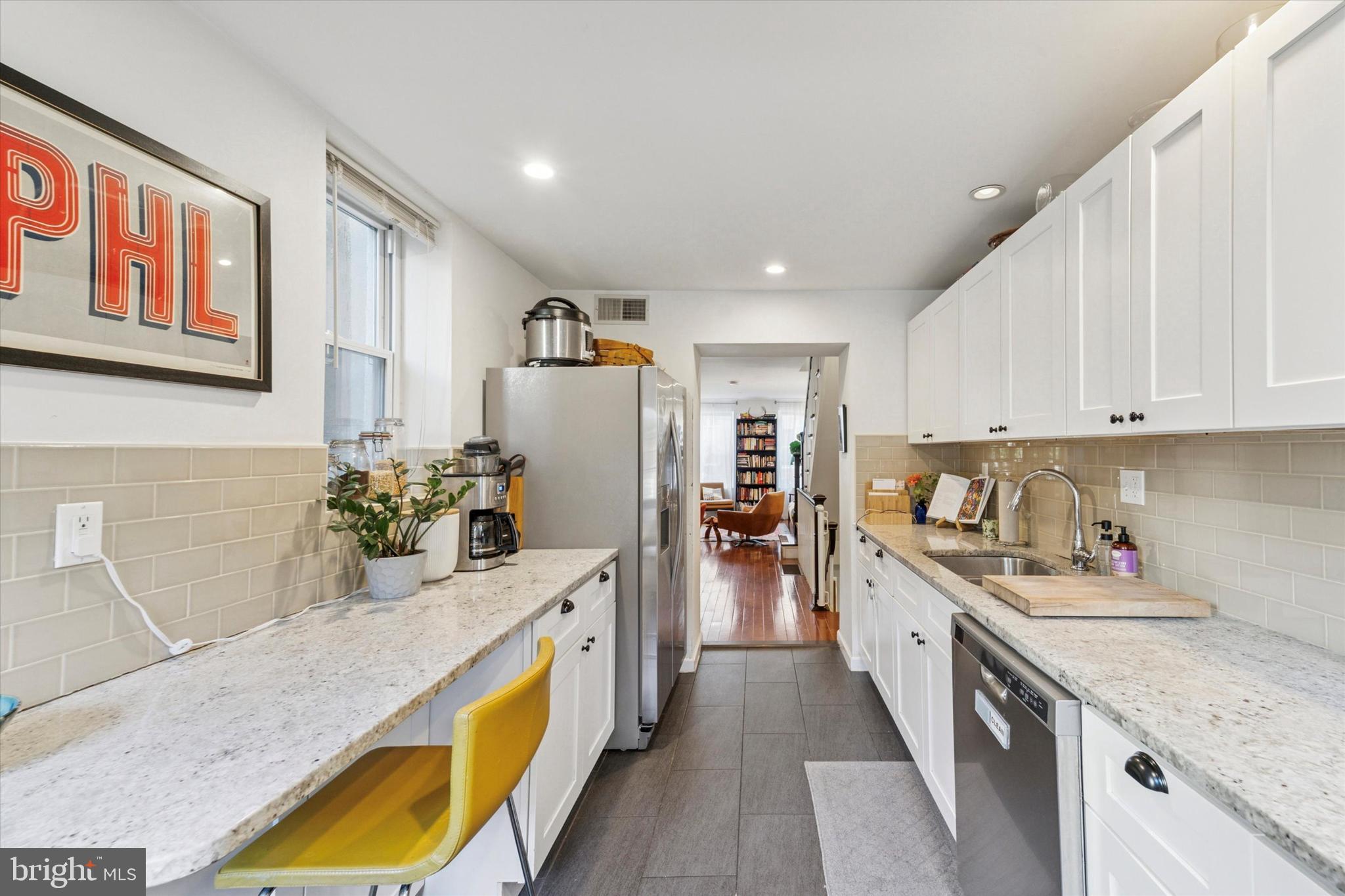 GRADUATE HOSPITAL - Residential Lease