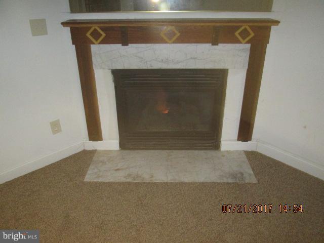 BOSTON COURTS - Residential