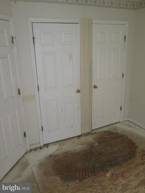 BOSTON COURTS - Residential