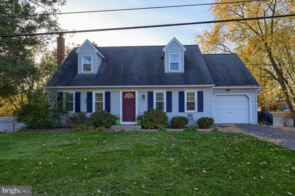 Photo of 720 Church Street, Landisville, PA 17538 (MLS # PALA2043604)