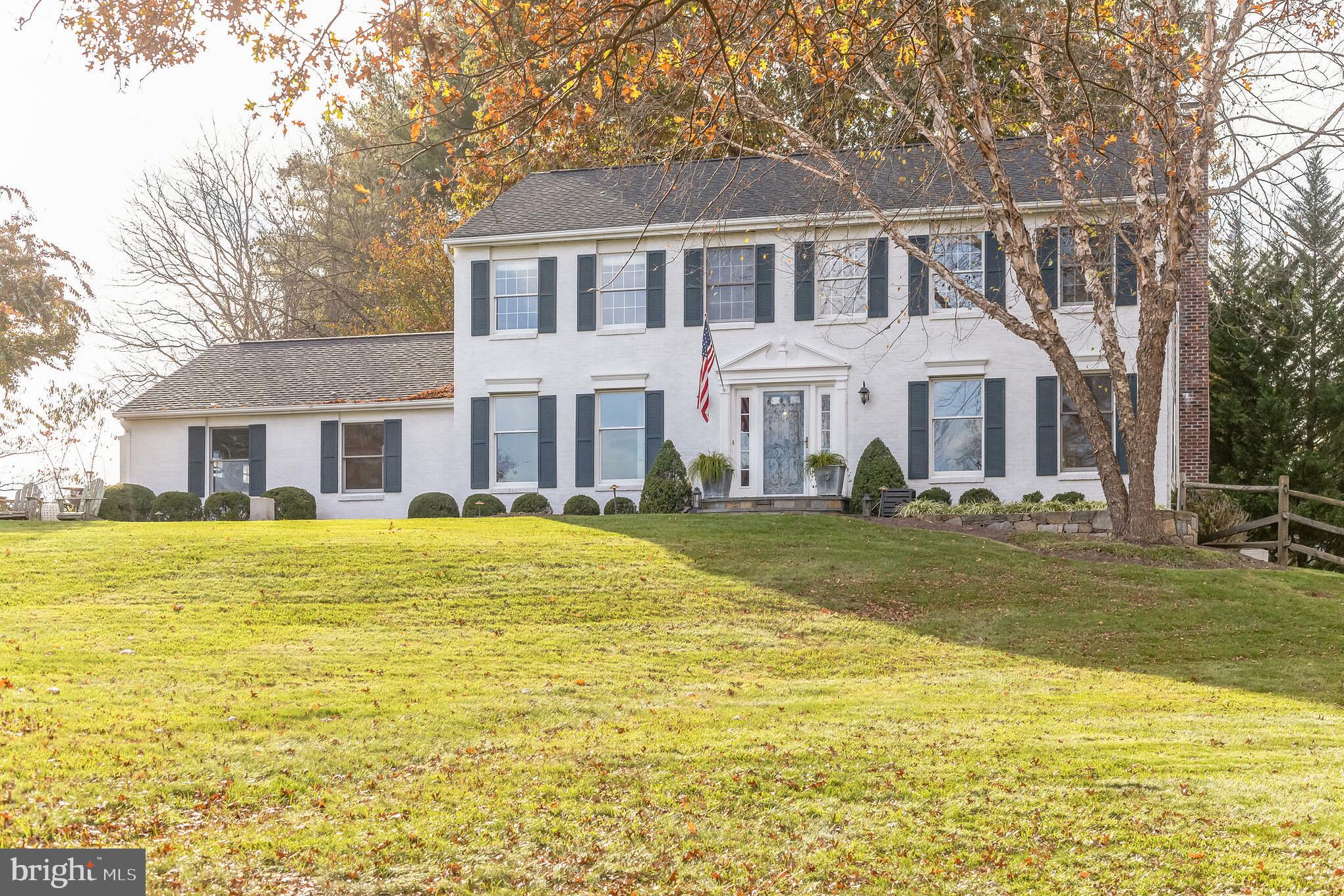 FOXLAIR ACRES - Residential