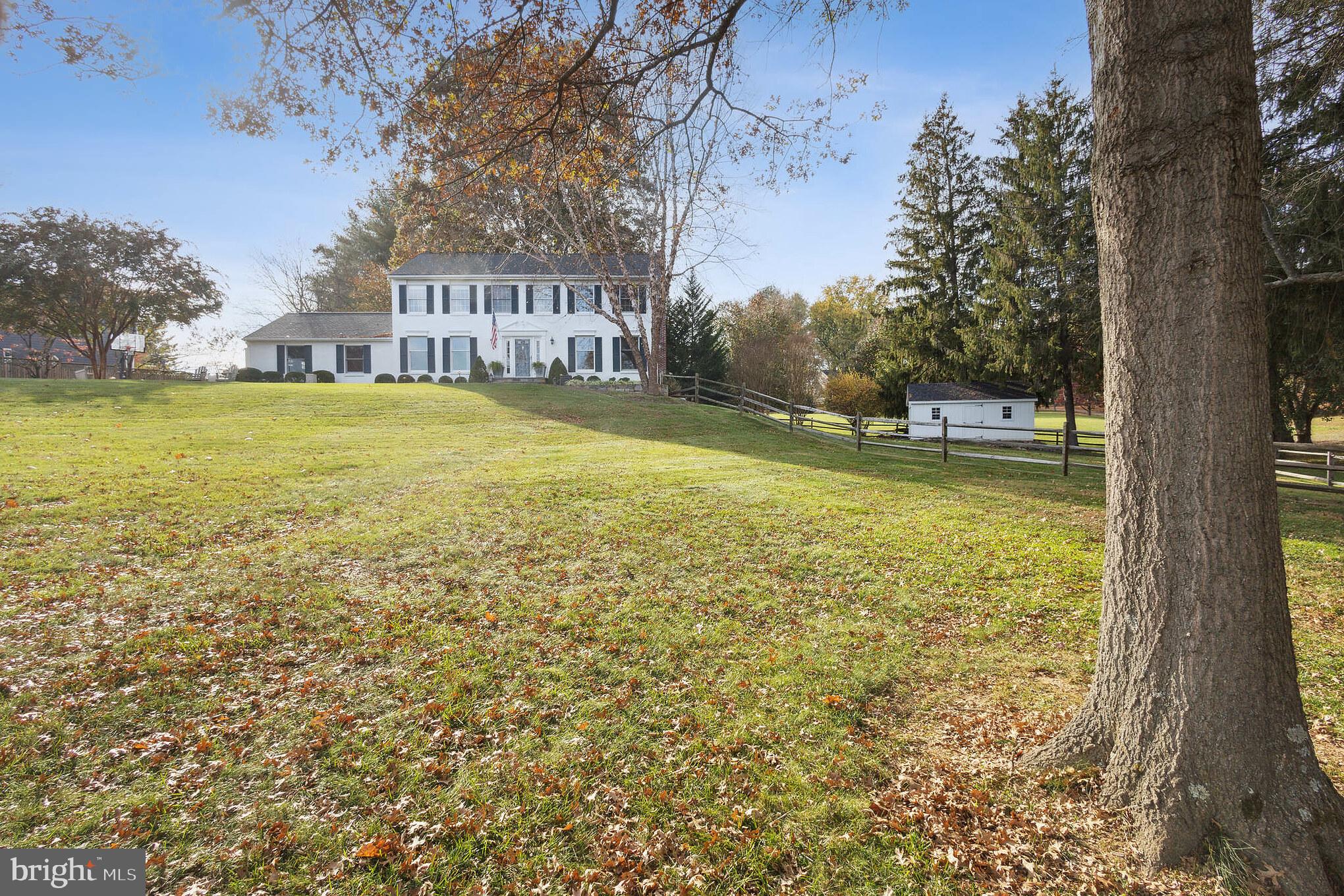 FOXLAIR ACRES - Residential