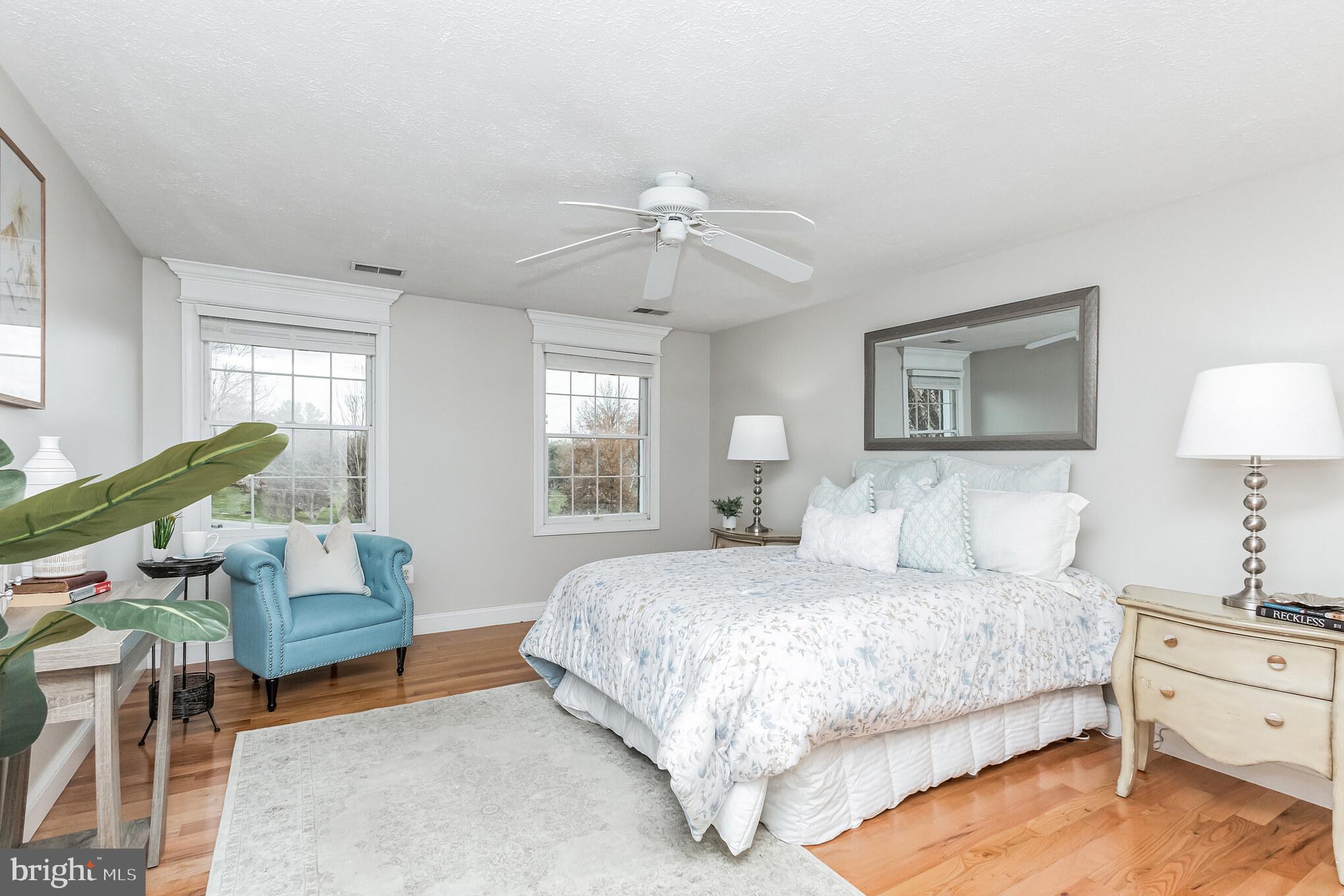 FOXLAIR ACRES - Residential