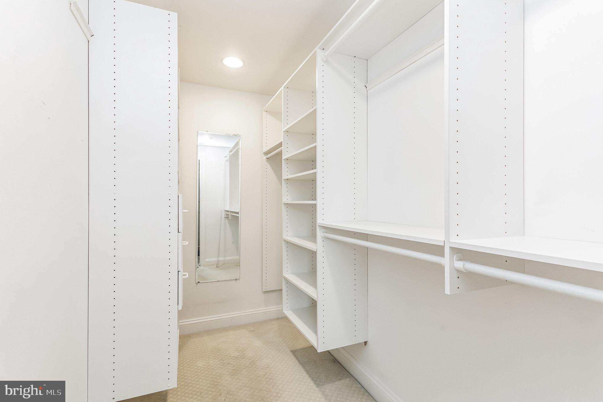 FOXLAIR ACRES - Residential