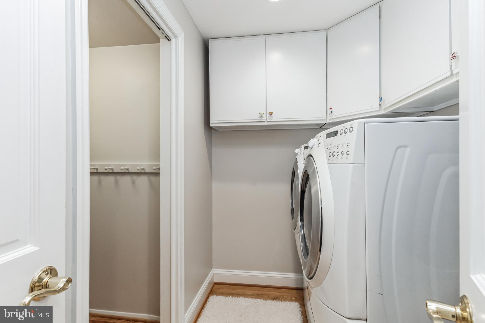 FOXLAIR ACRES - Residential