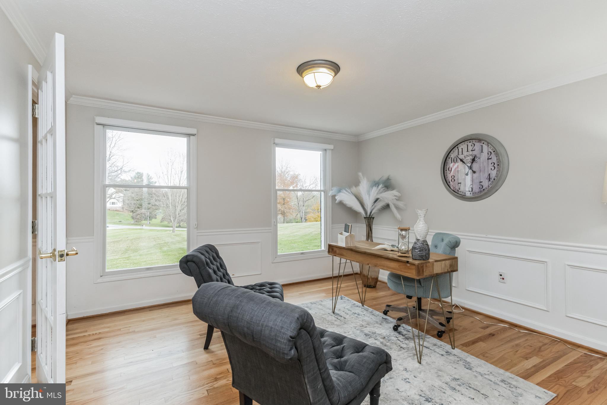 FOXLAIR ACRES - Residential