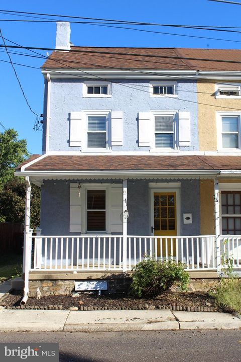 47 E GRANT STREET PHOENIXVILLE PA 19460