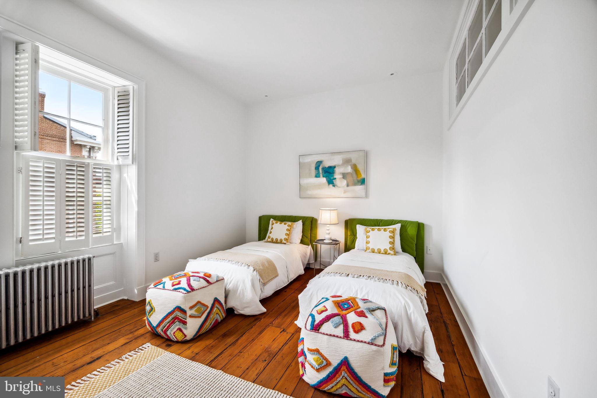 MOUNT VERNON PLACE HISTORIC DISTRICT - Residential