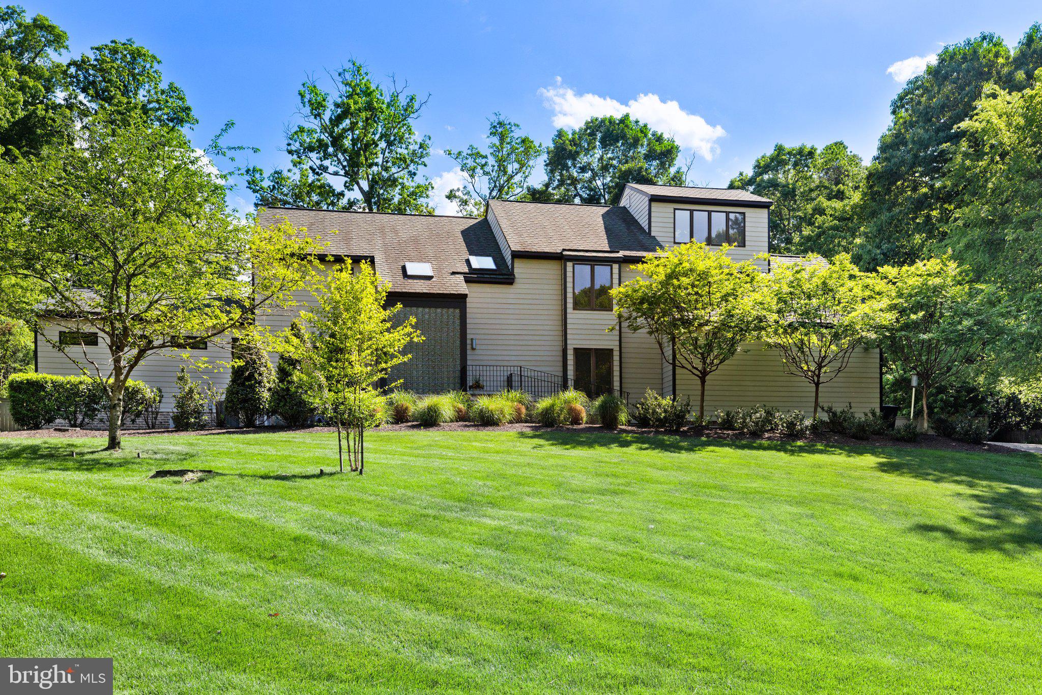3 WELWYN PLACE
