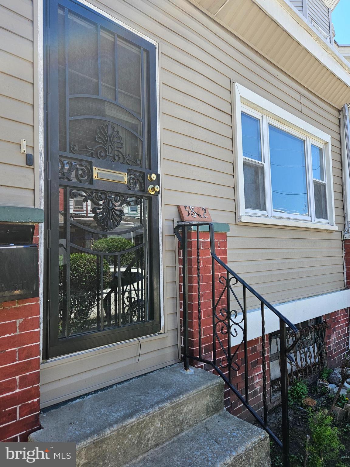 WEST PHILADELPHIA - Residential