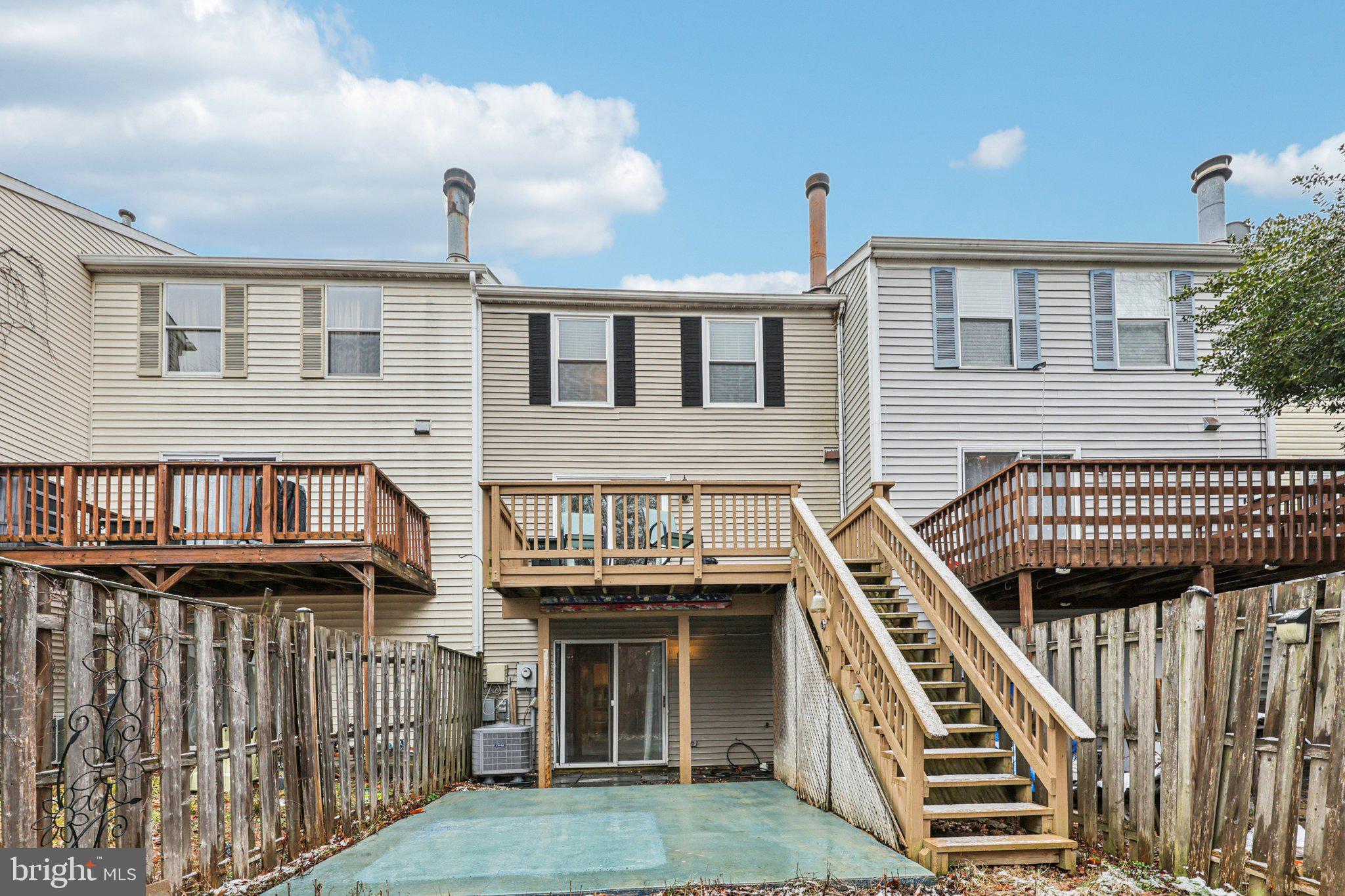 STONE CROSSING - Residential