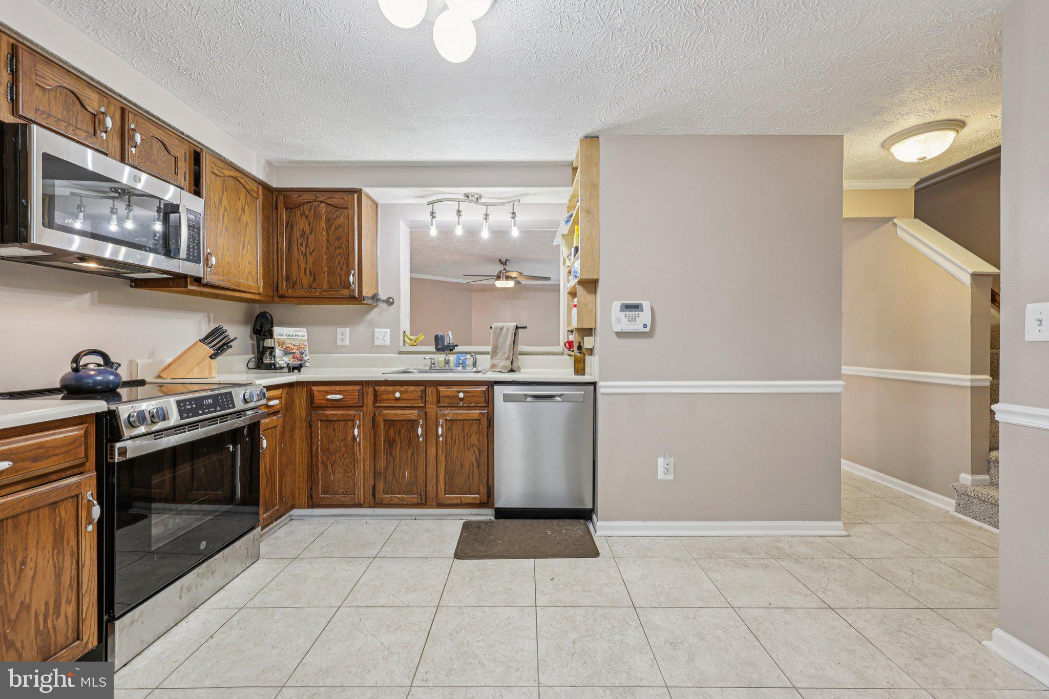 STONE CROSSING - Residential