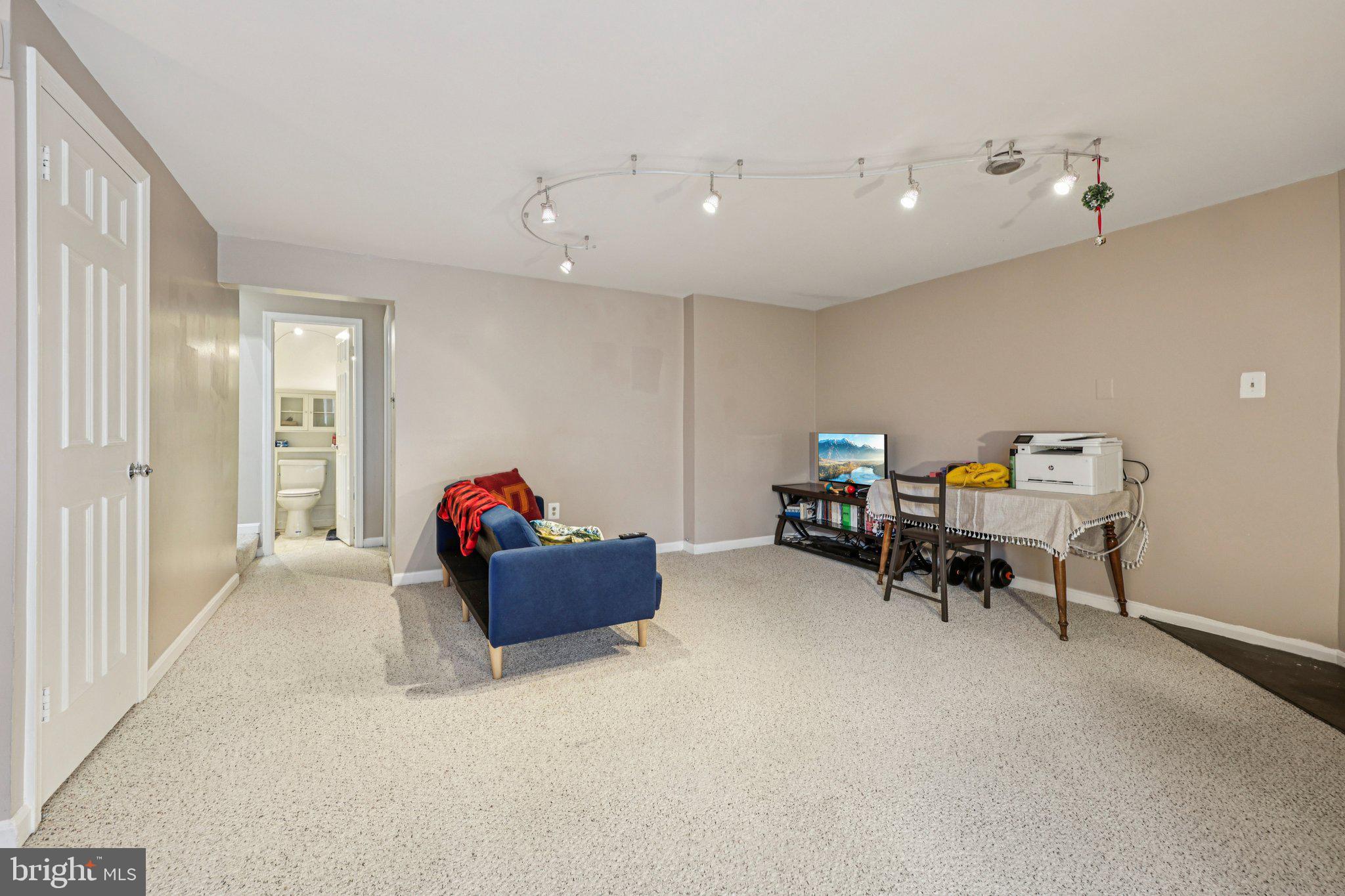 STONE CROSSING - Residential