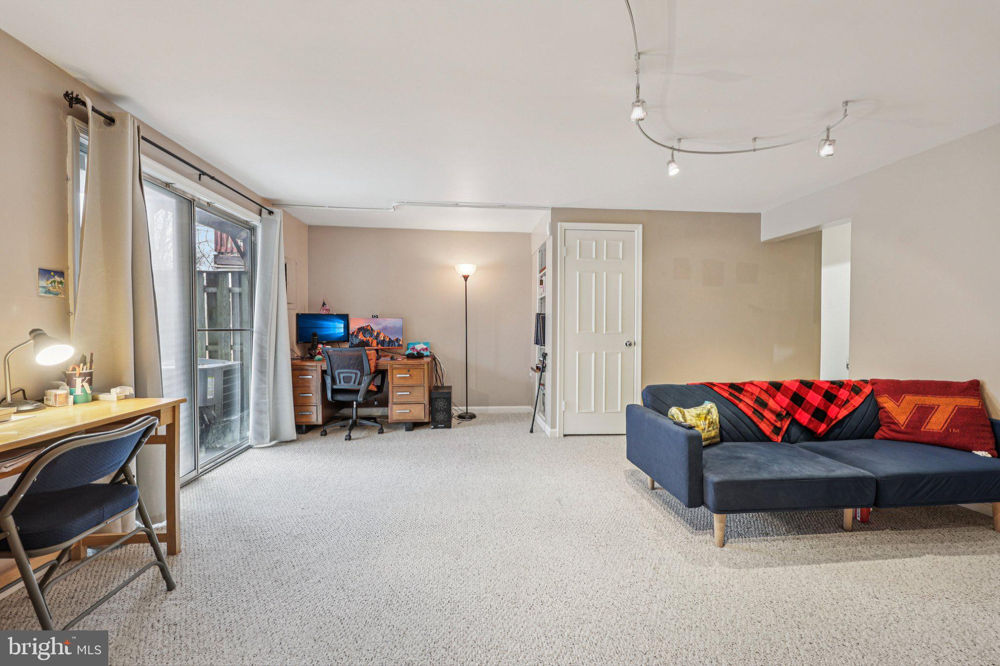 STONE CROSSING - Residential