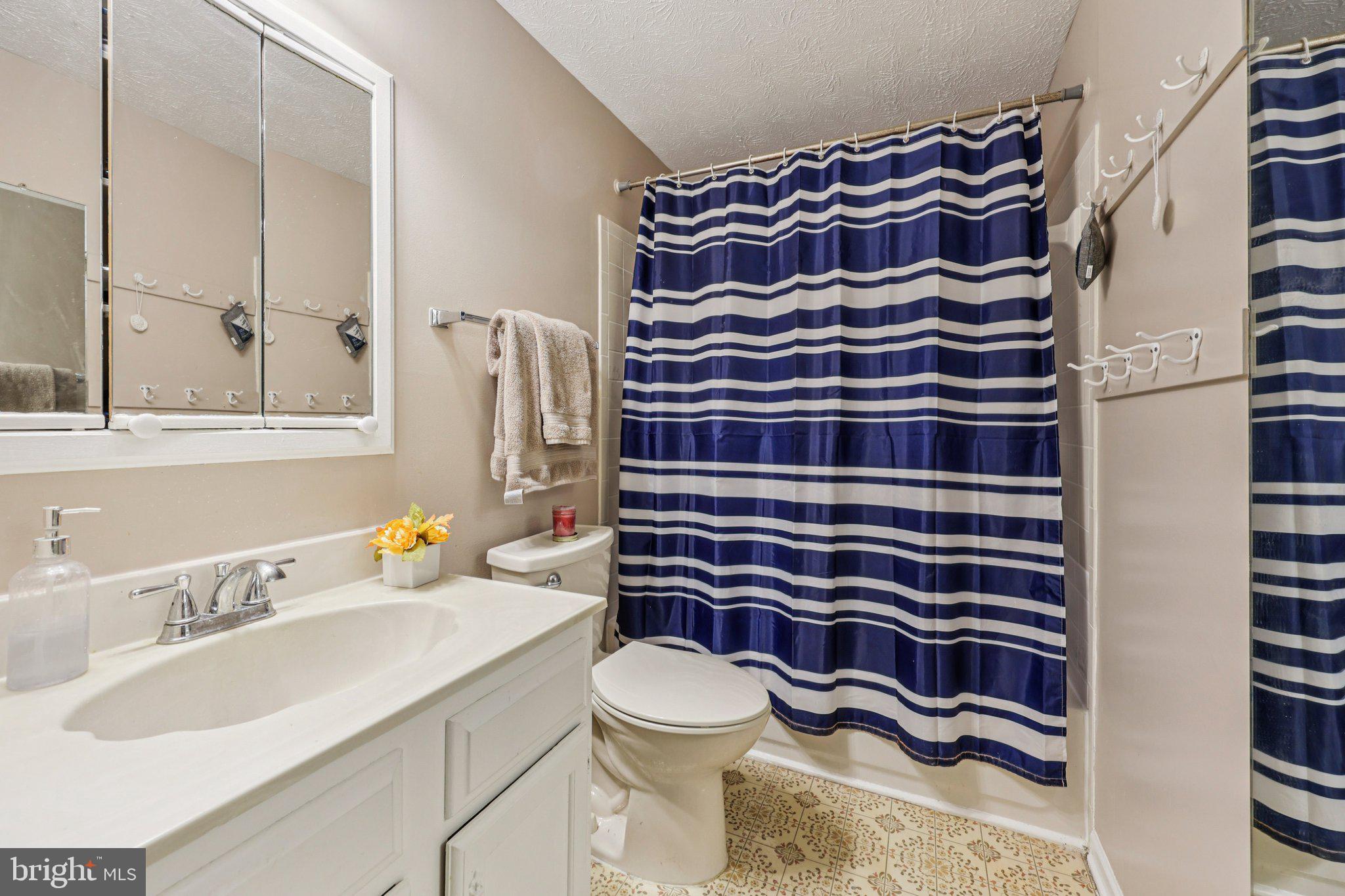 STONE CROSSING - Residential