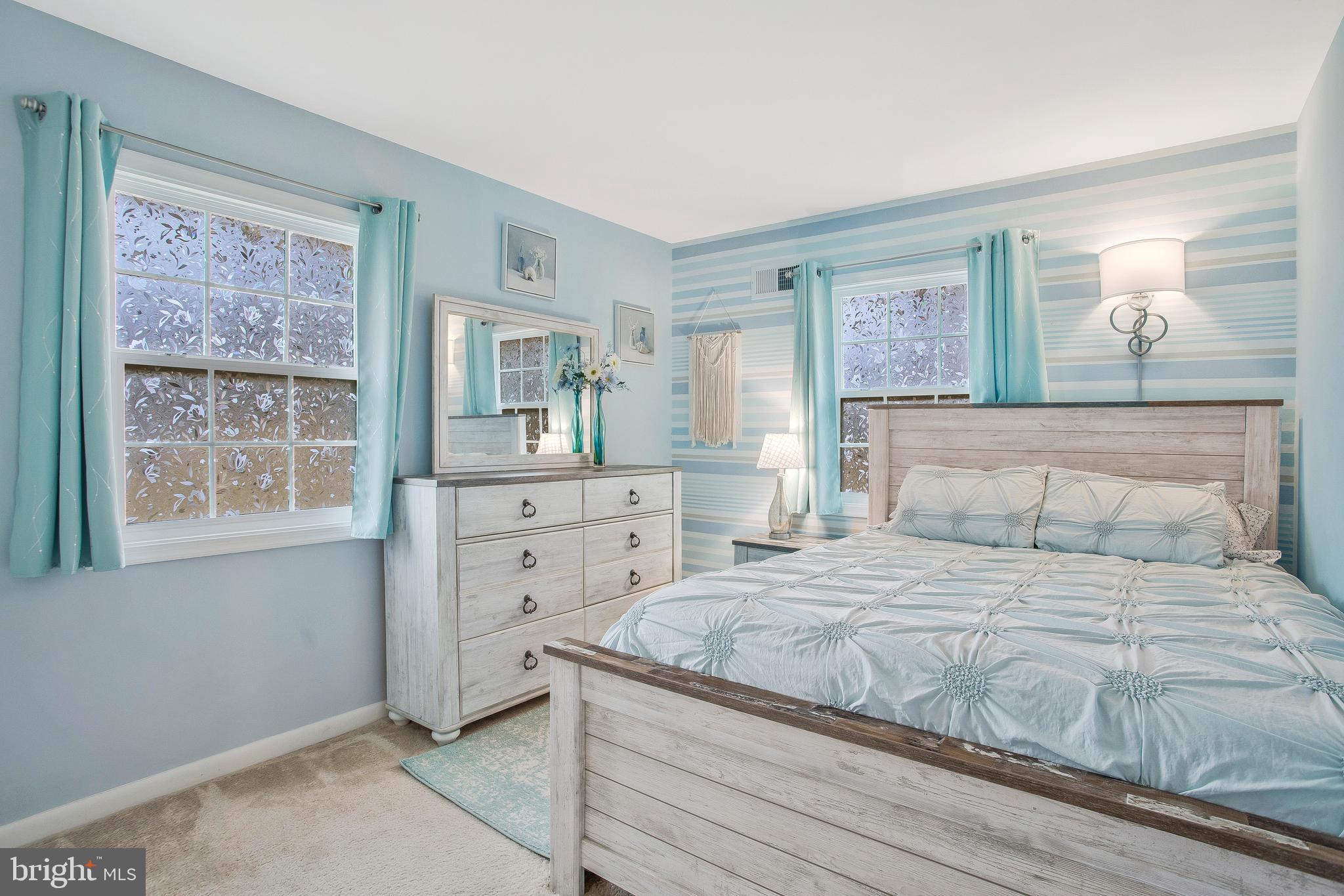 COUNTRY CLUB SOUTH - Residential