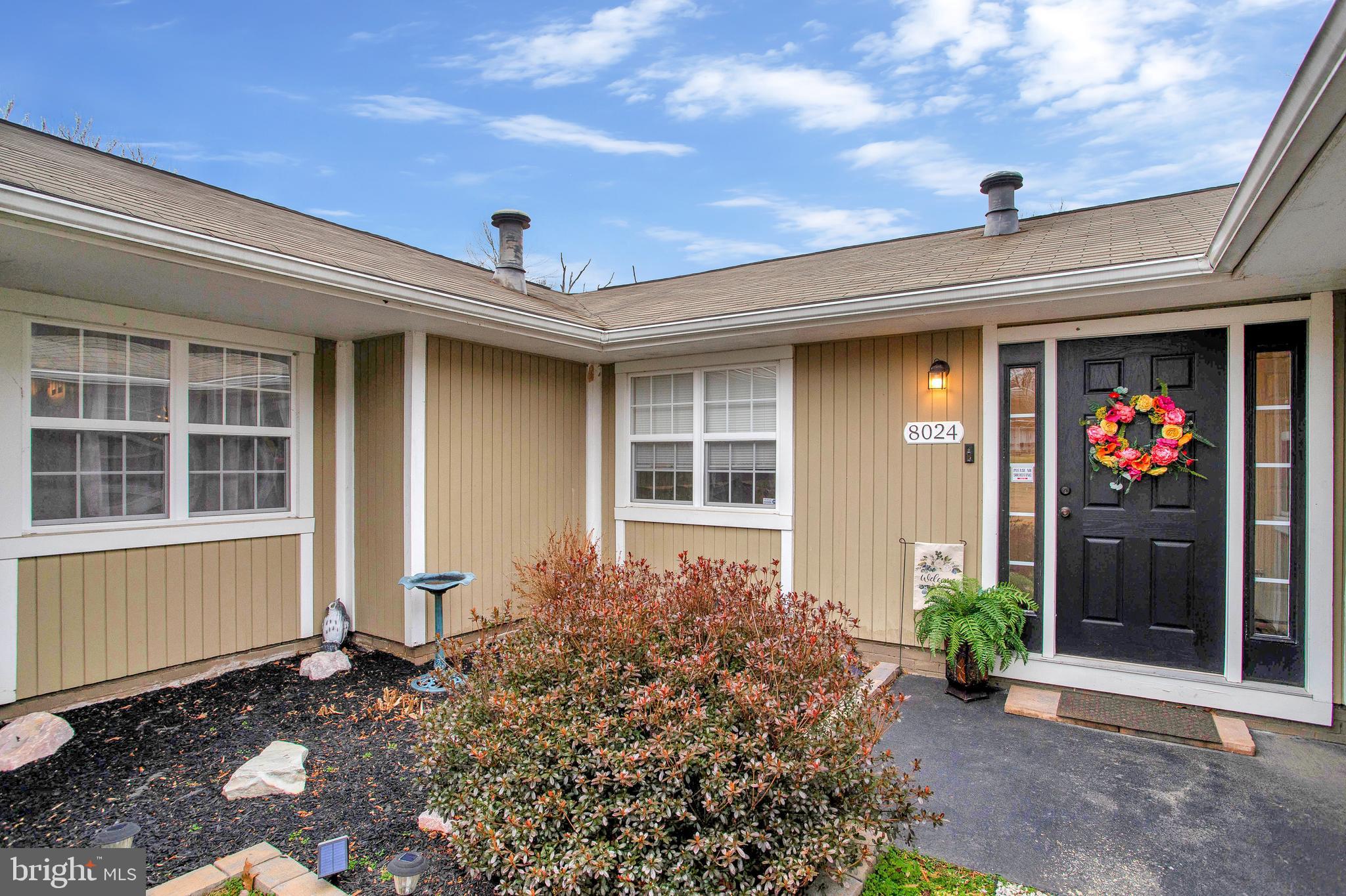 COUNTRY CLUB SOUTH - Residential