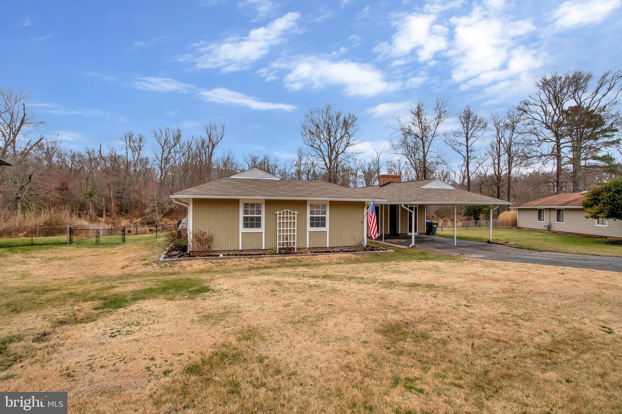 COUNTRY CLUB SOUTH - Residential