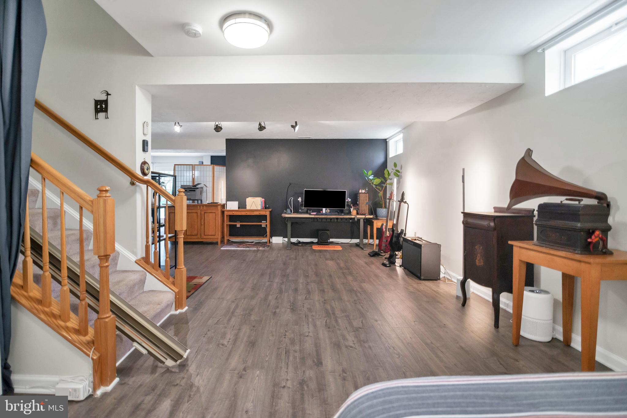 DEARBOUGHT - Residential