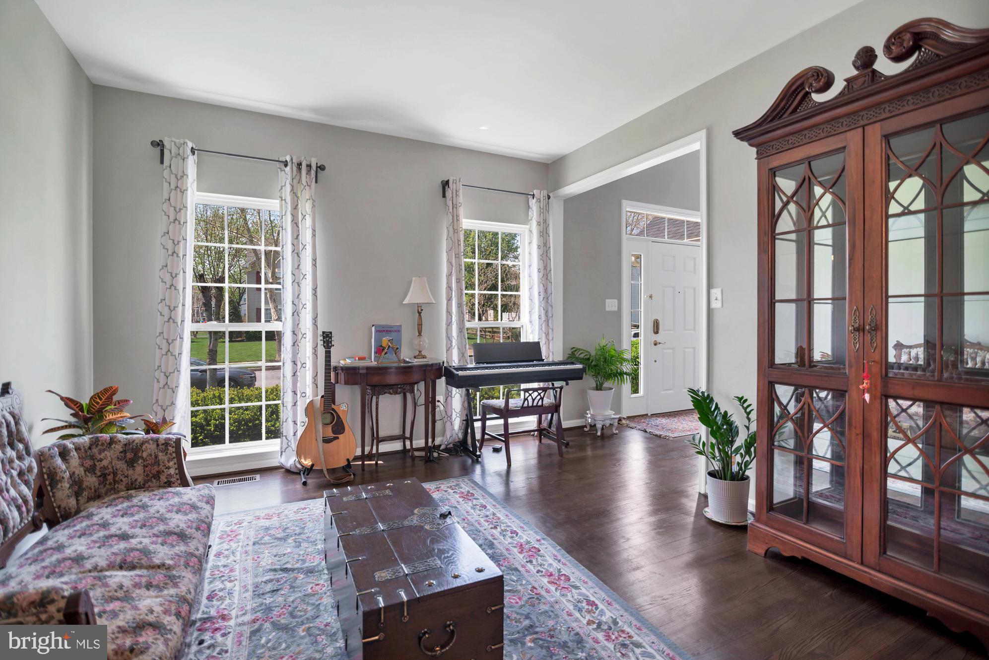 DEARBOUGHT - Residential