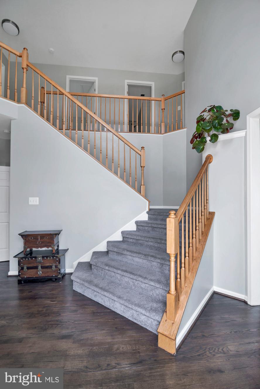 DEARBOUGHT - Residential