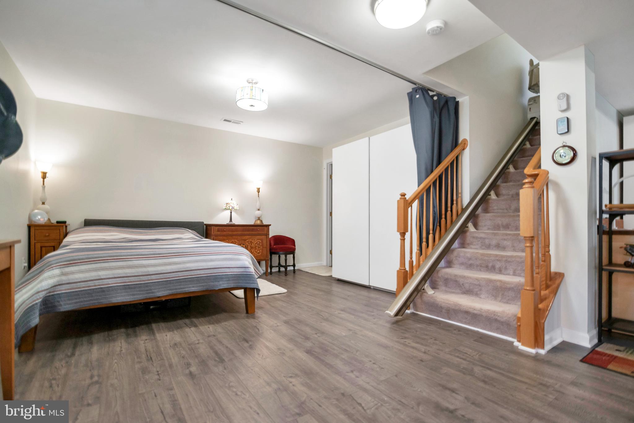 DEARBOUGHT - Residential