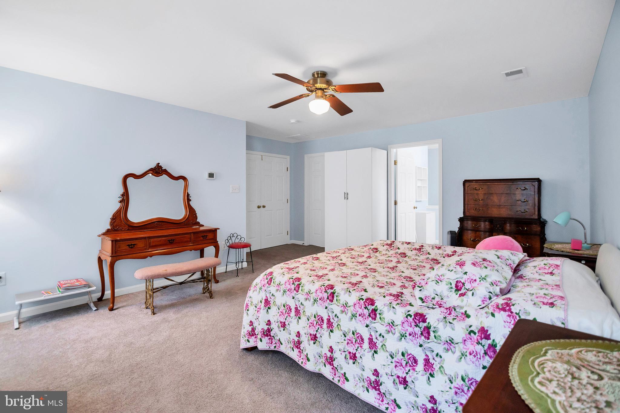 DEARBOUGHT - Residential