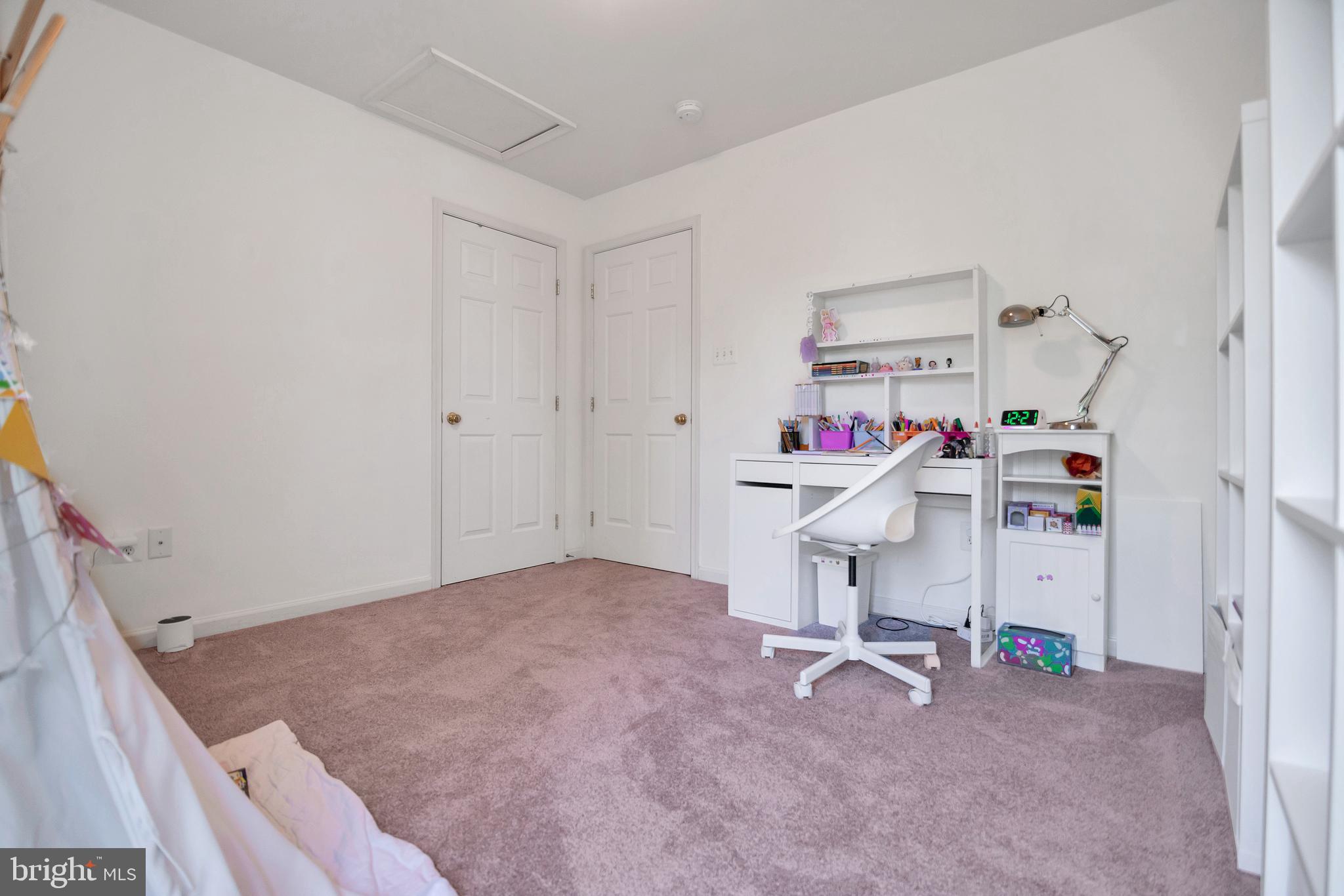 DEARBOUGHT - Residential