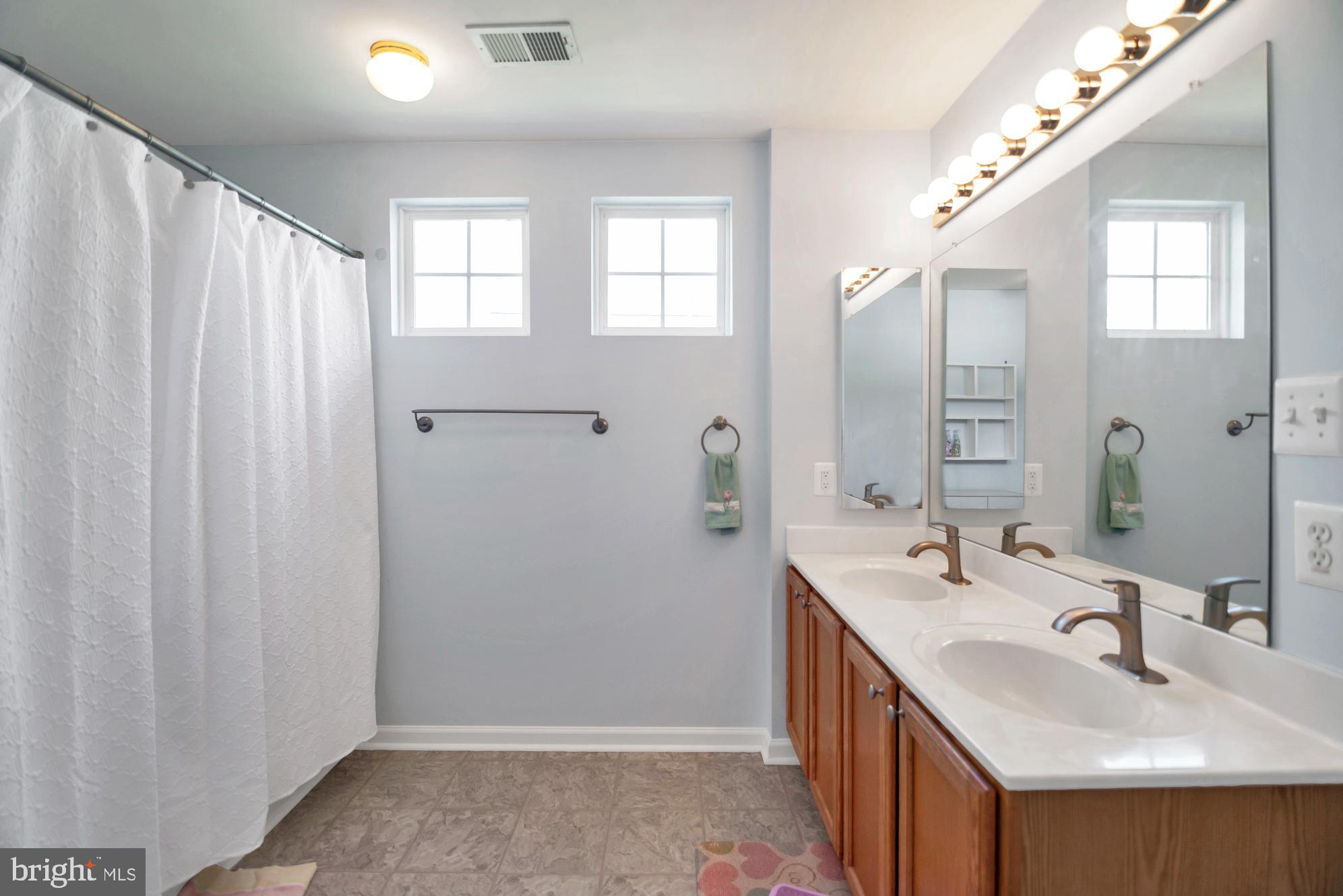 DEARBOUGHT - Residential