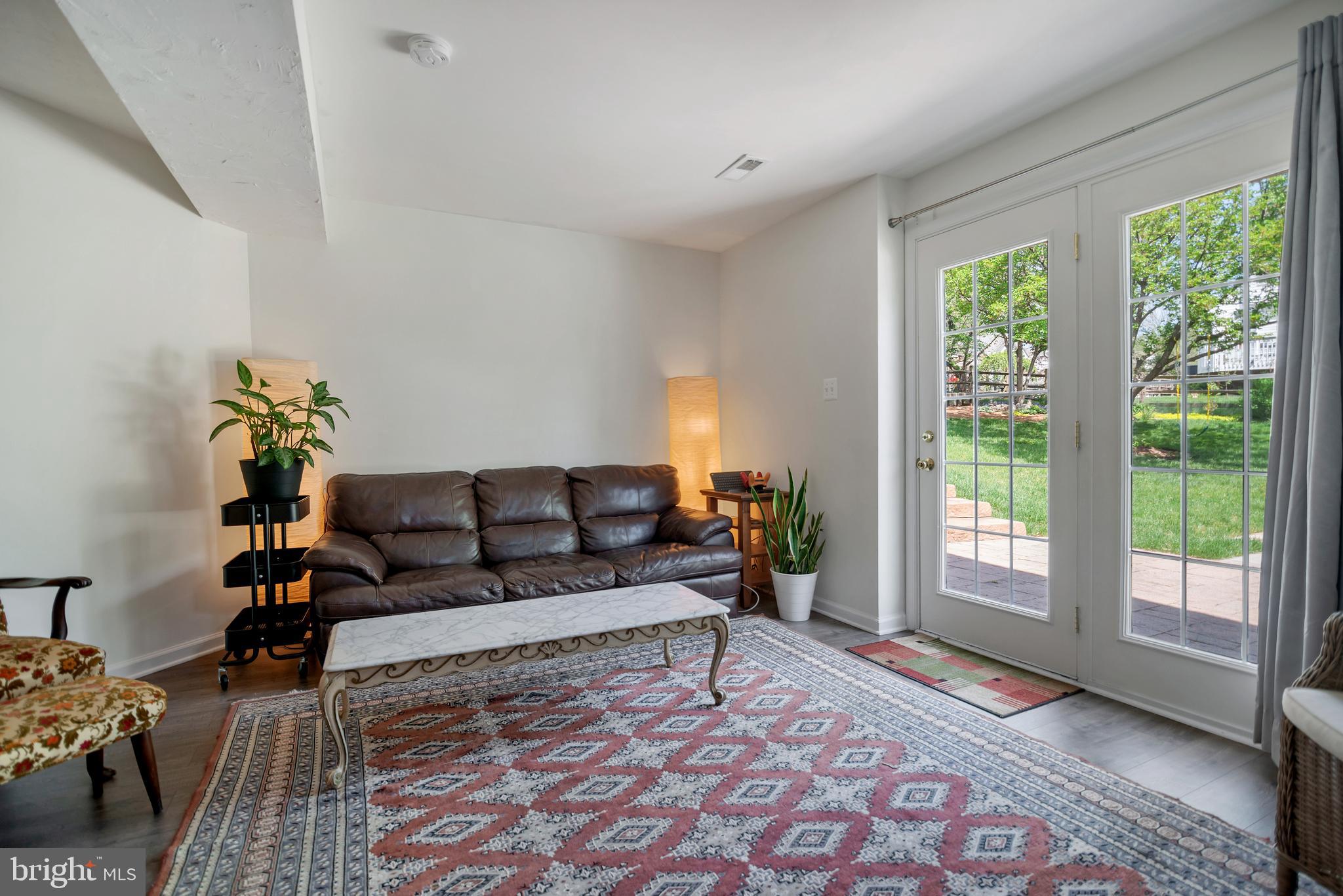 DEARBOUGHT - Residential