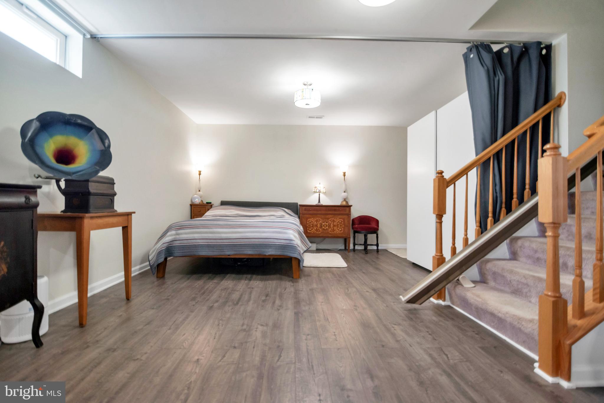 DEARBOUGHT - Residential