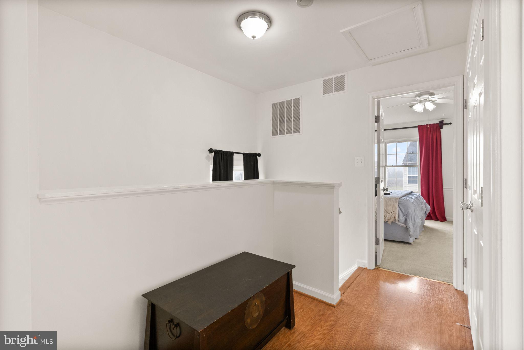 TOWNES OF VANDERBILT - Residential