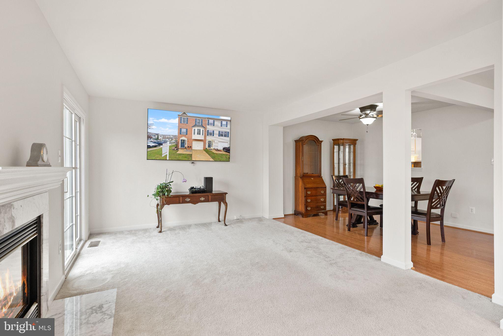 TOWNES OF VANDERBILT - Residential