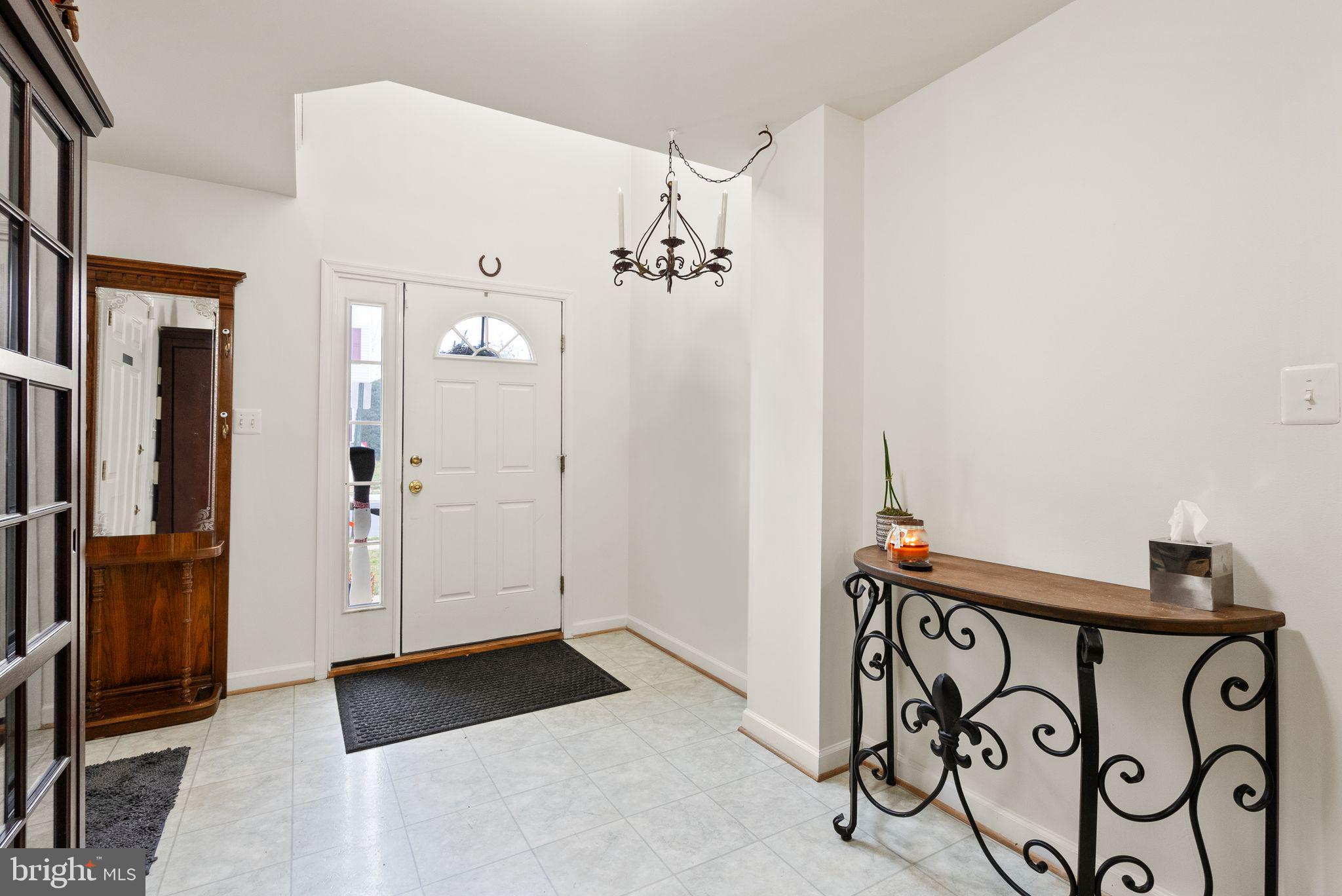 TOWNES OF VANDERBILT - Residential